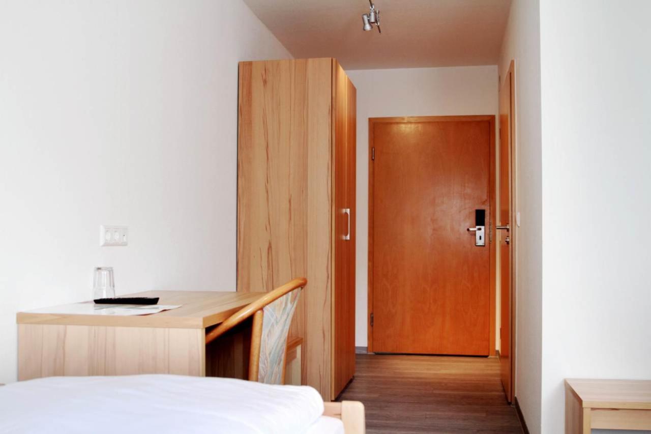 Hotel Pension Kaempfelbach