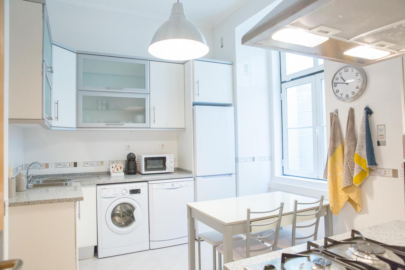 Rent4Rest - Lisbon Downtown Designer's Apartment