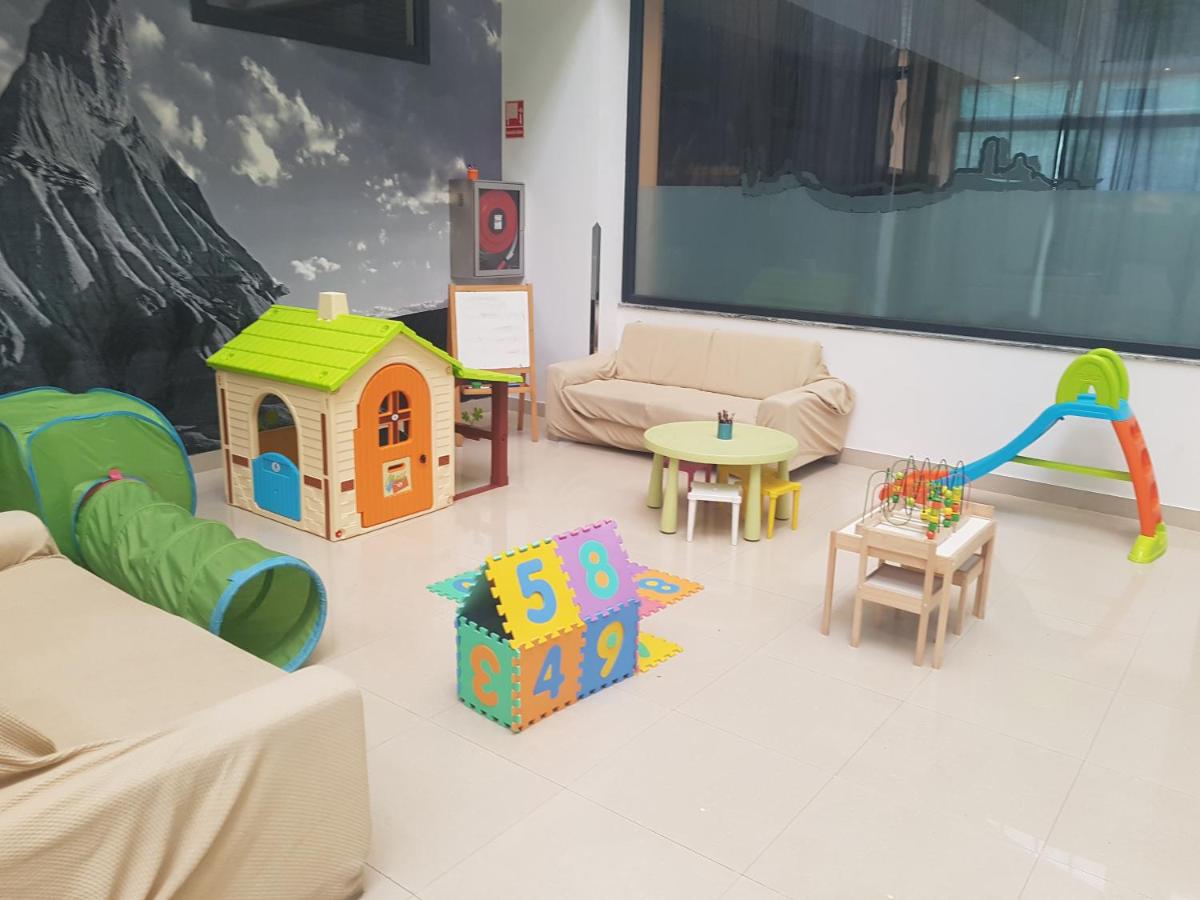 children's play area