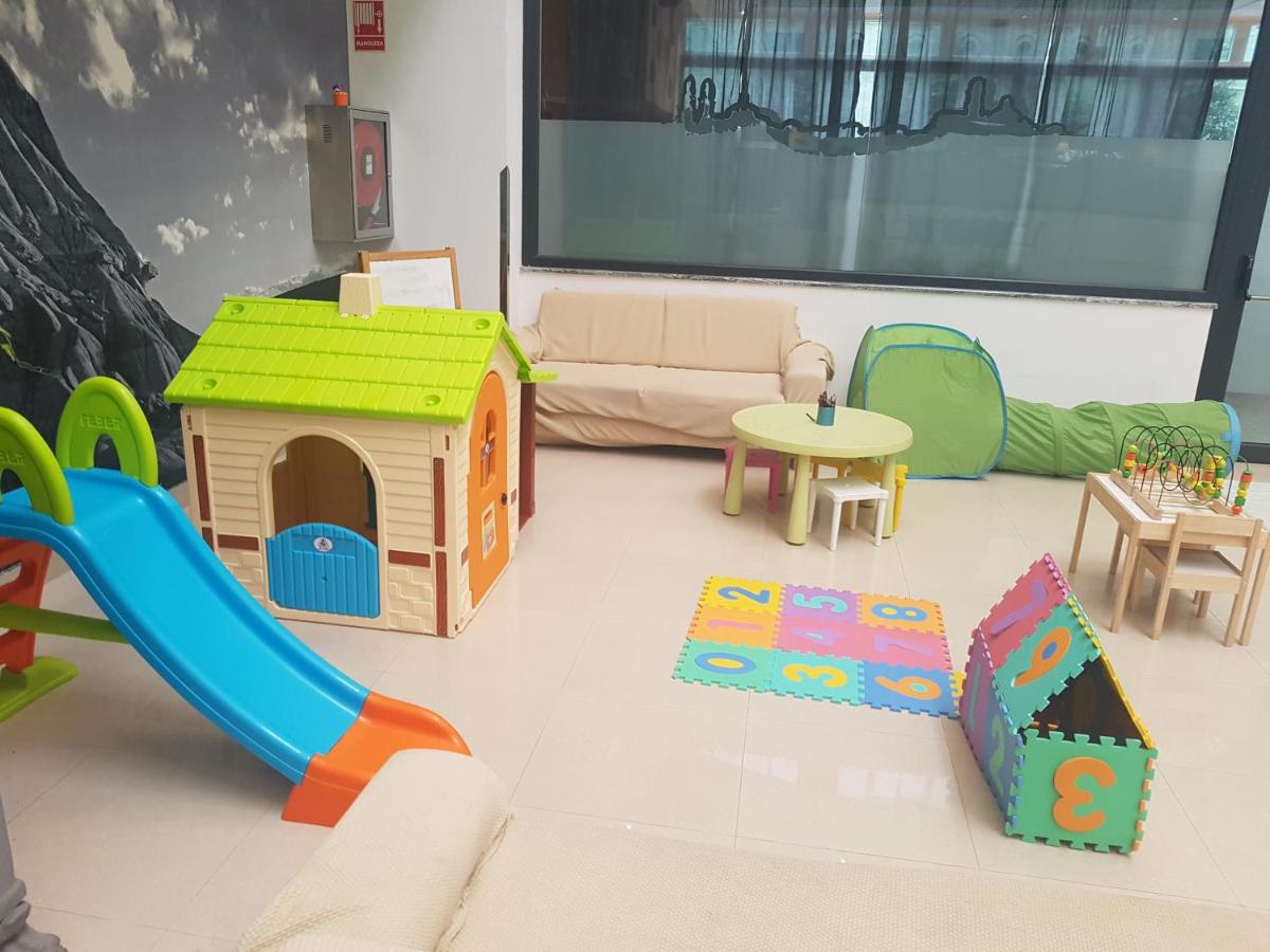 children's play area