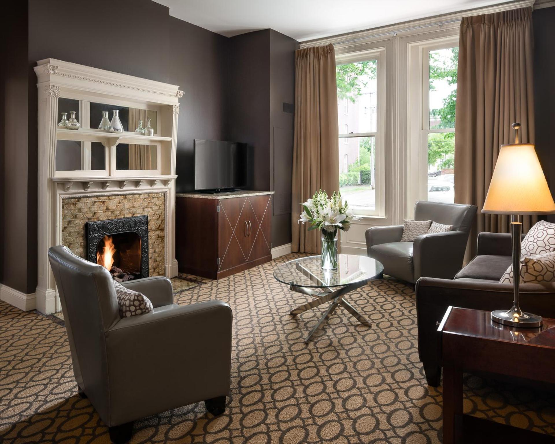 Buffalo Vacations - The Mansion on Delaware Avenue - Property Image 3