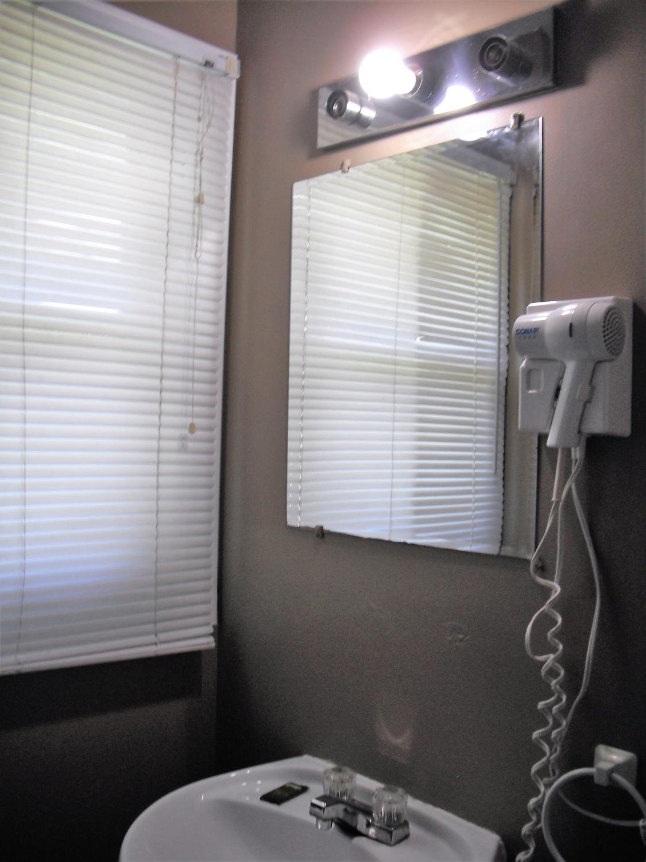Woodstock Vacations - Eastwood Motel - Property Image 7