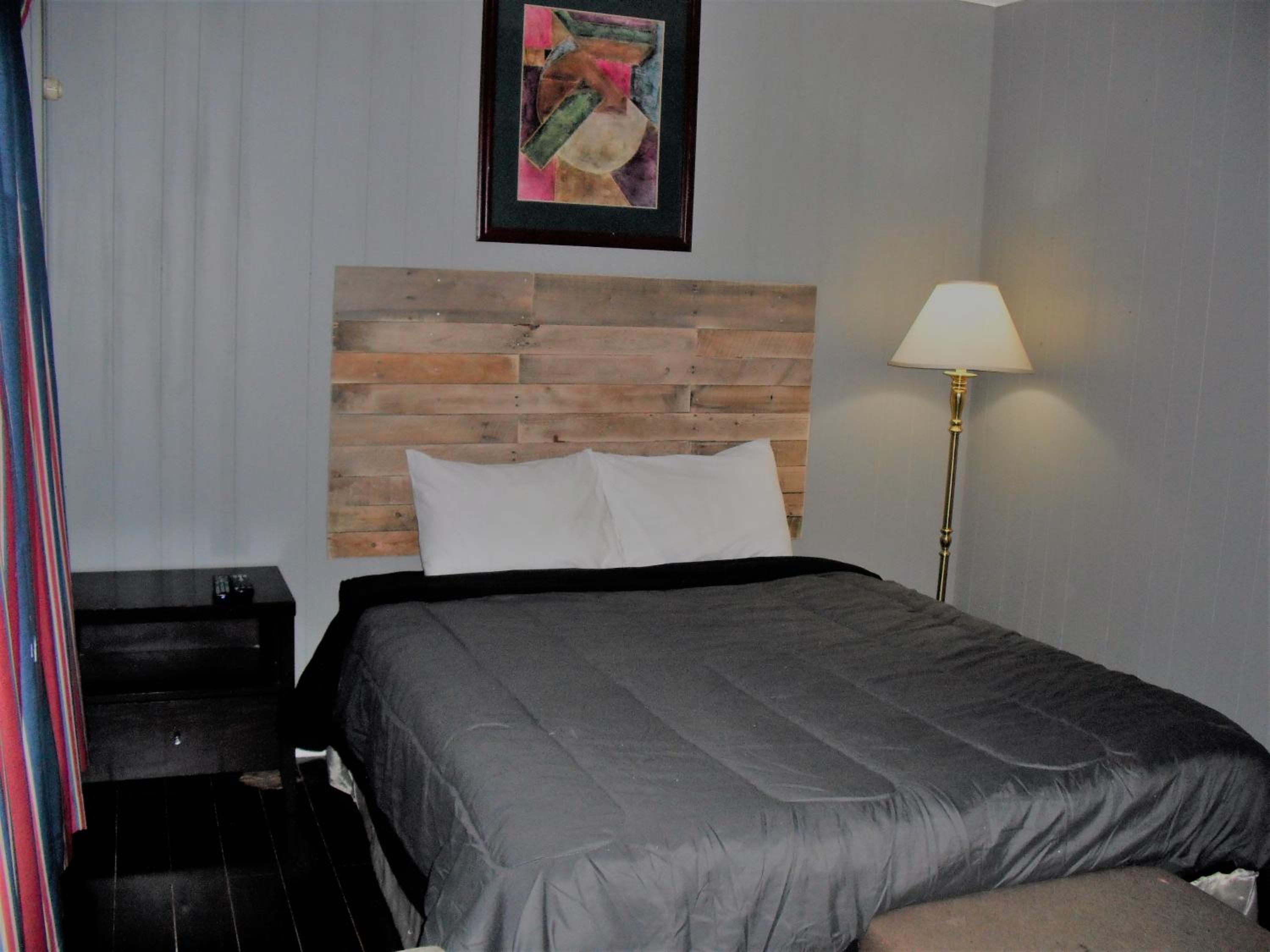 Woodstock Vacations - Eastwood Motel - Property Image 6