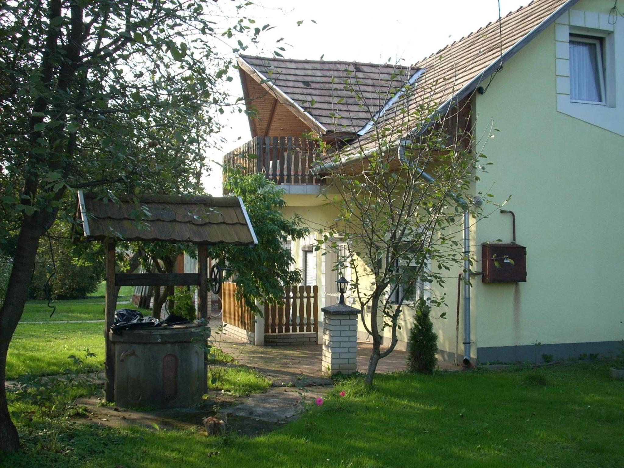 Photo 37