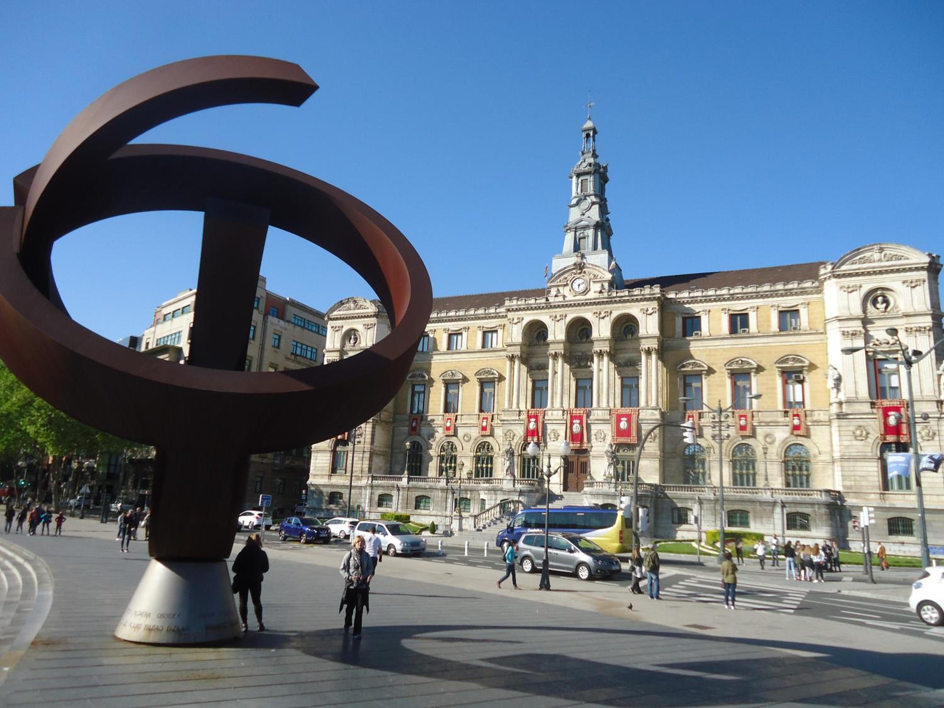 Apartamento céntrico con vistas a la Ría! garaje, ideal 2-4