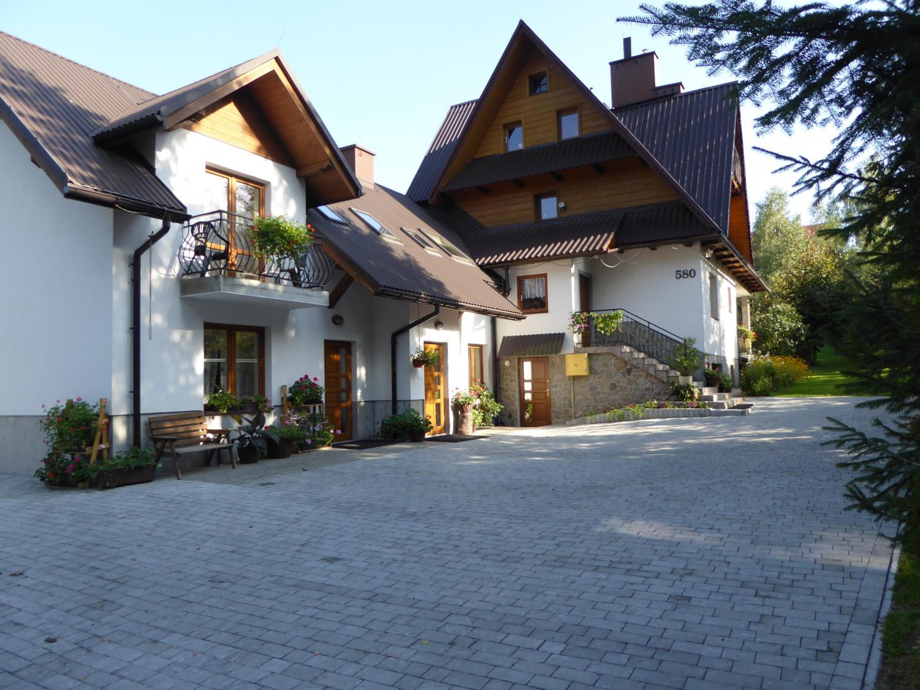 Pokoje i apartamenty pod Jaworzyną w Koninkach view 2