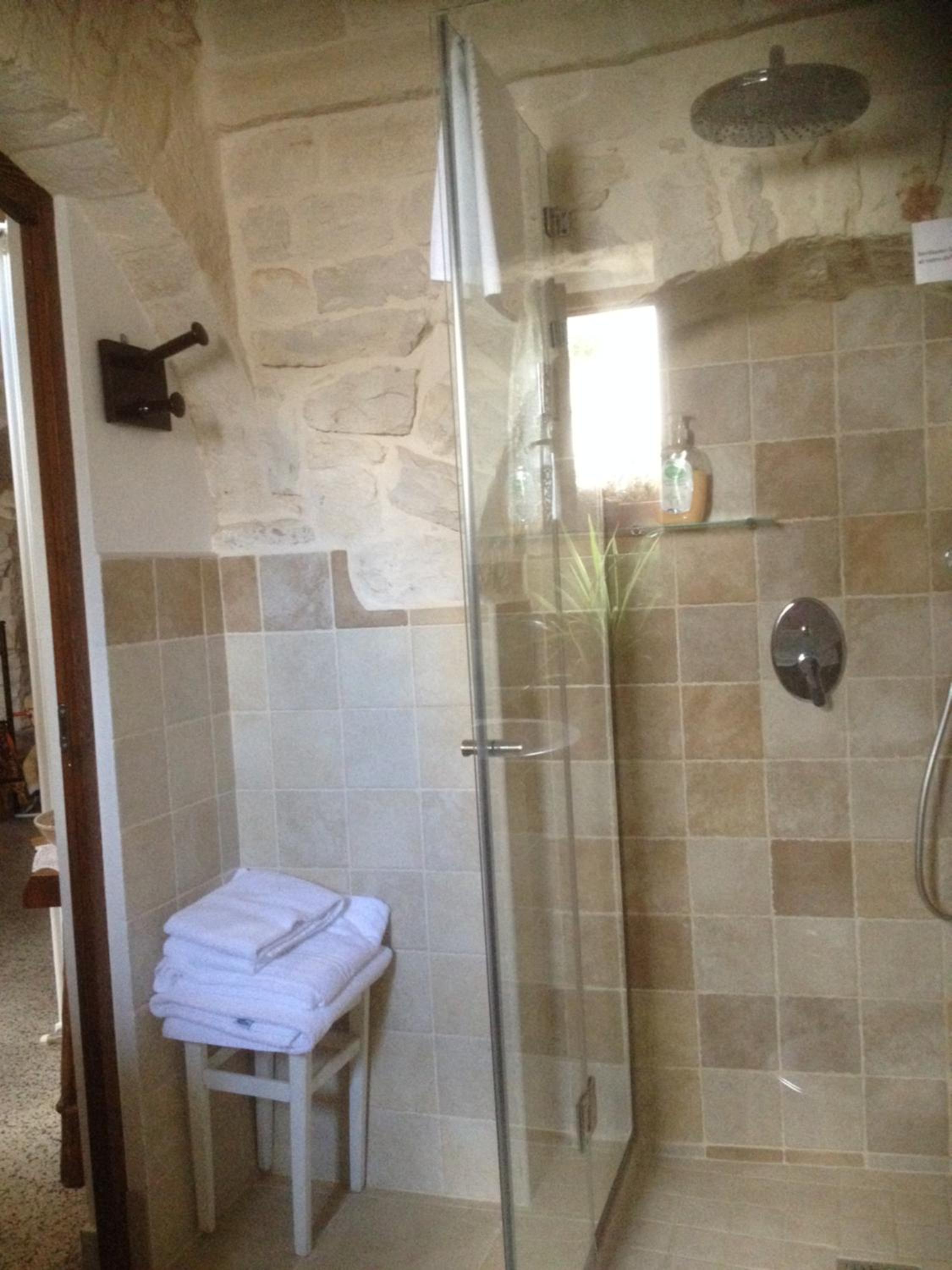 Photo 36