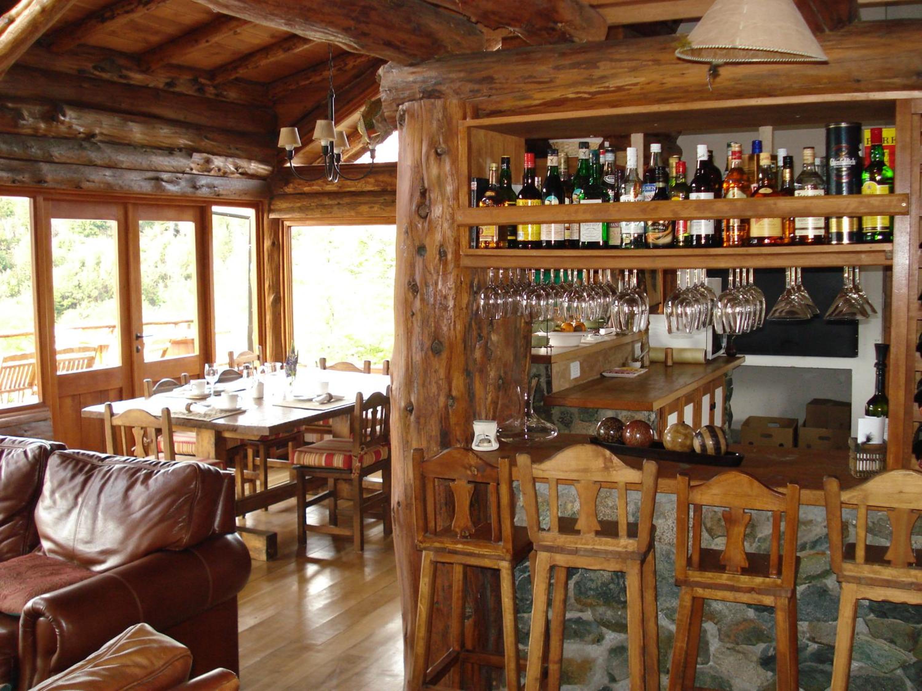 Laguna Larga Lodge