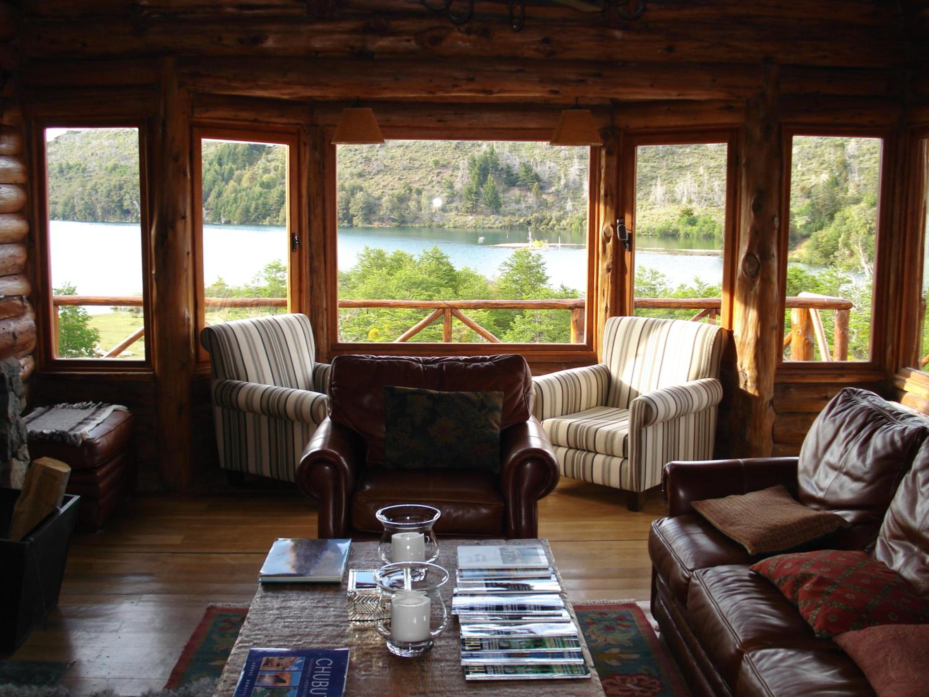 Laguna Larga Lodge