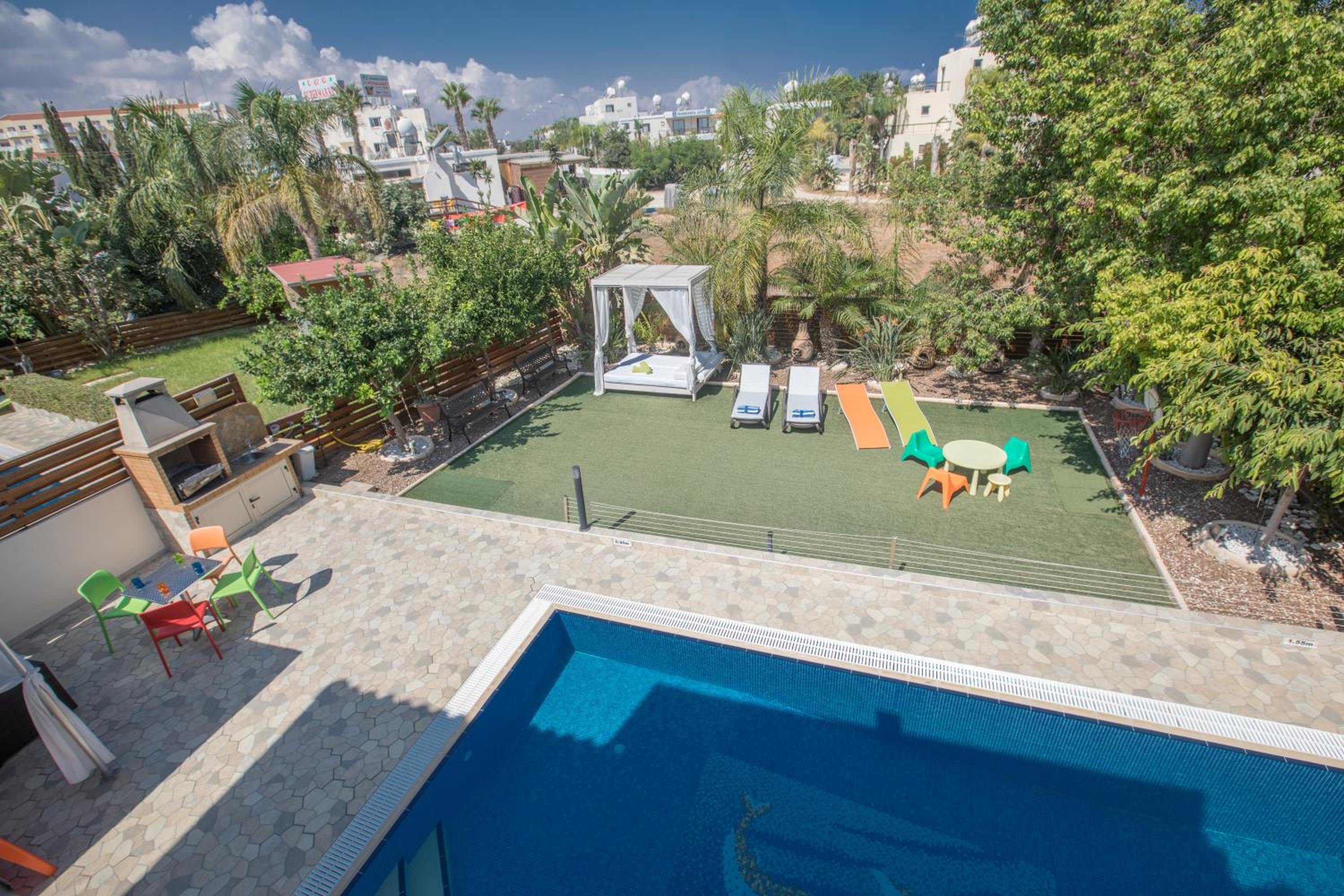 Artemisia Villa view 3
