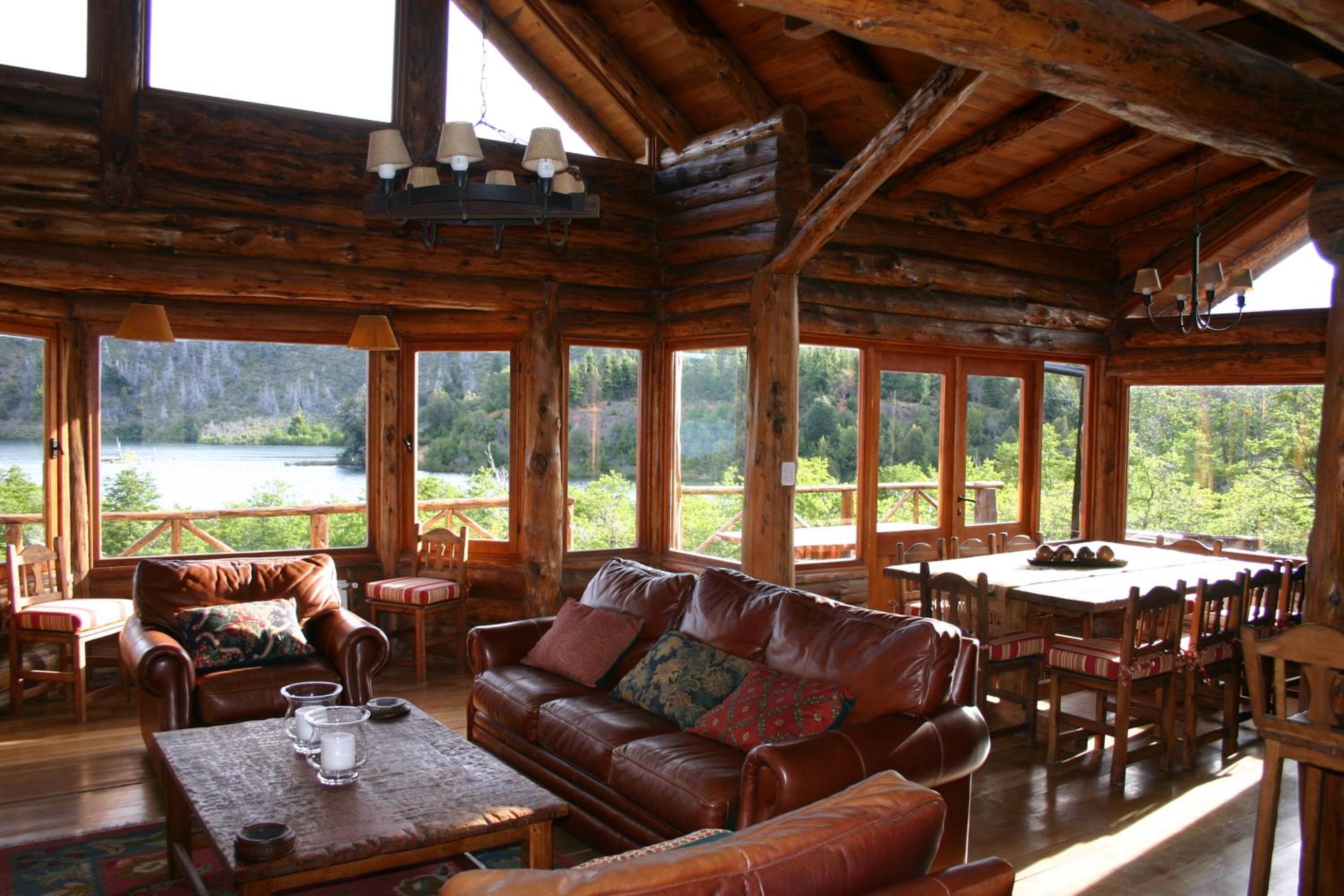 Laguna Larga Lodge