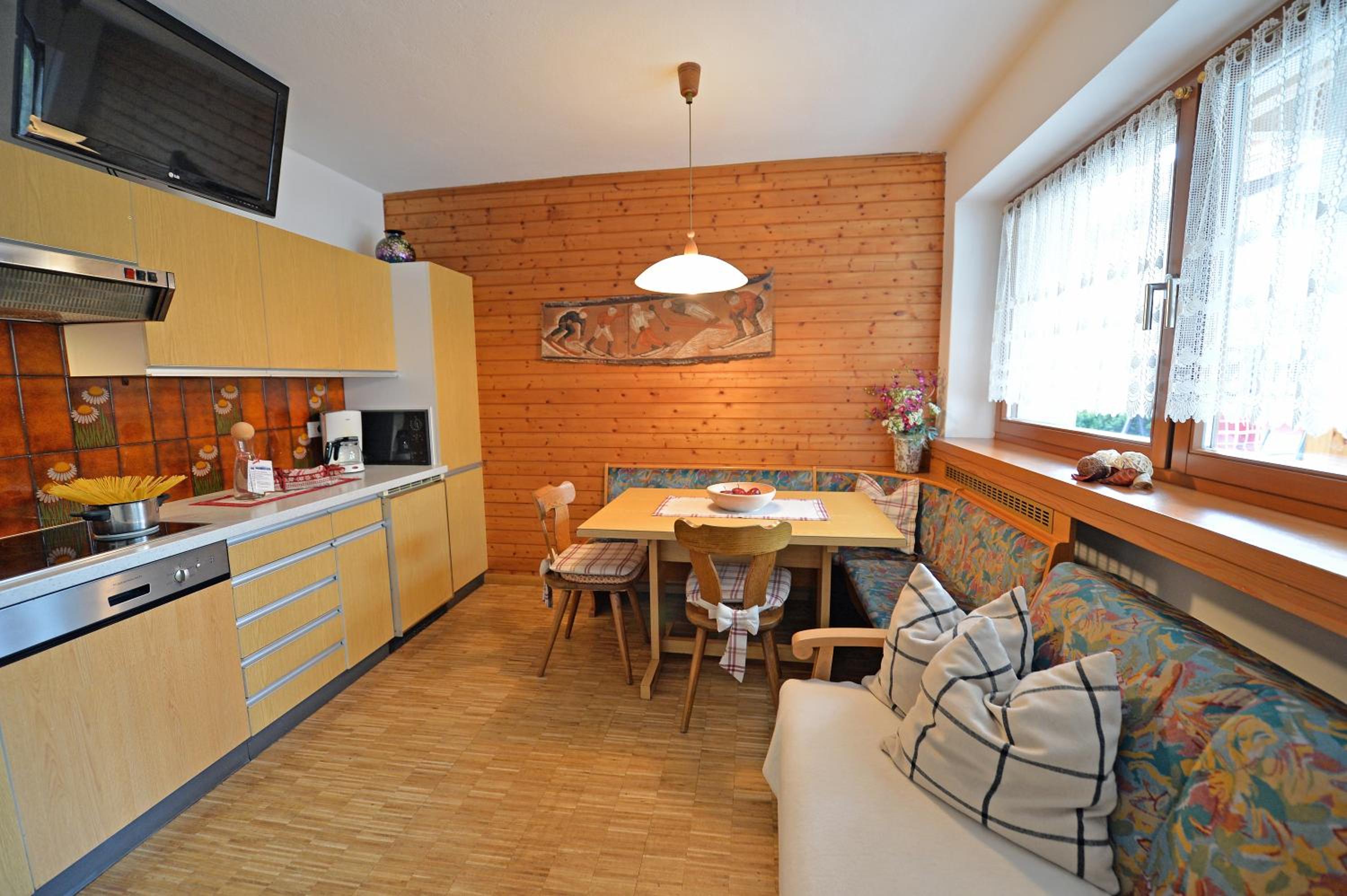 Apartments Dolomie view 4