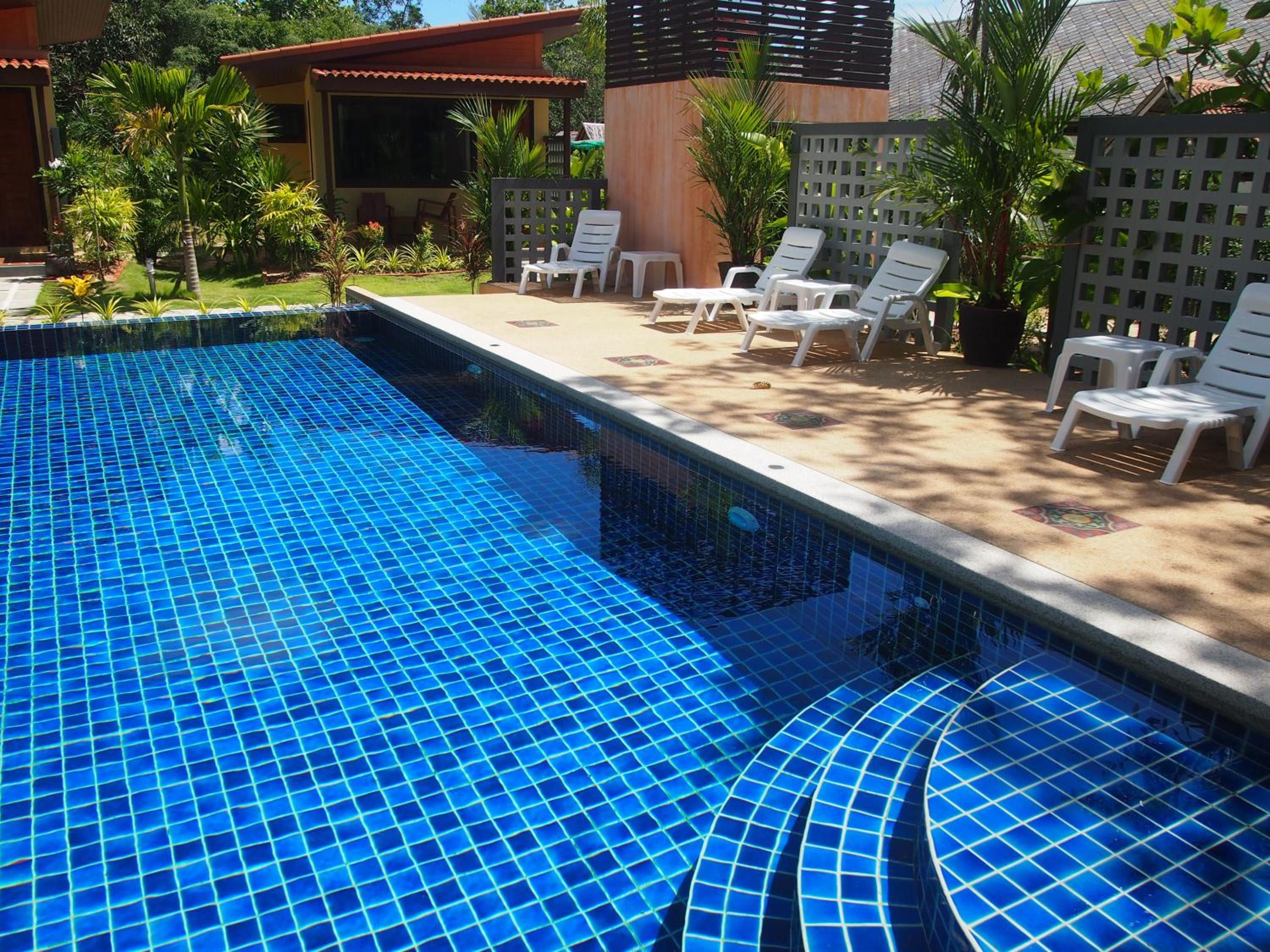AT Bangsak Resort