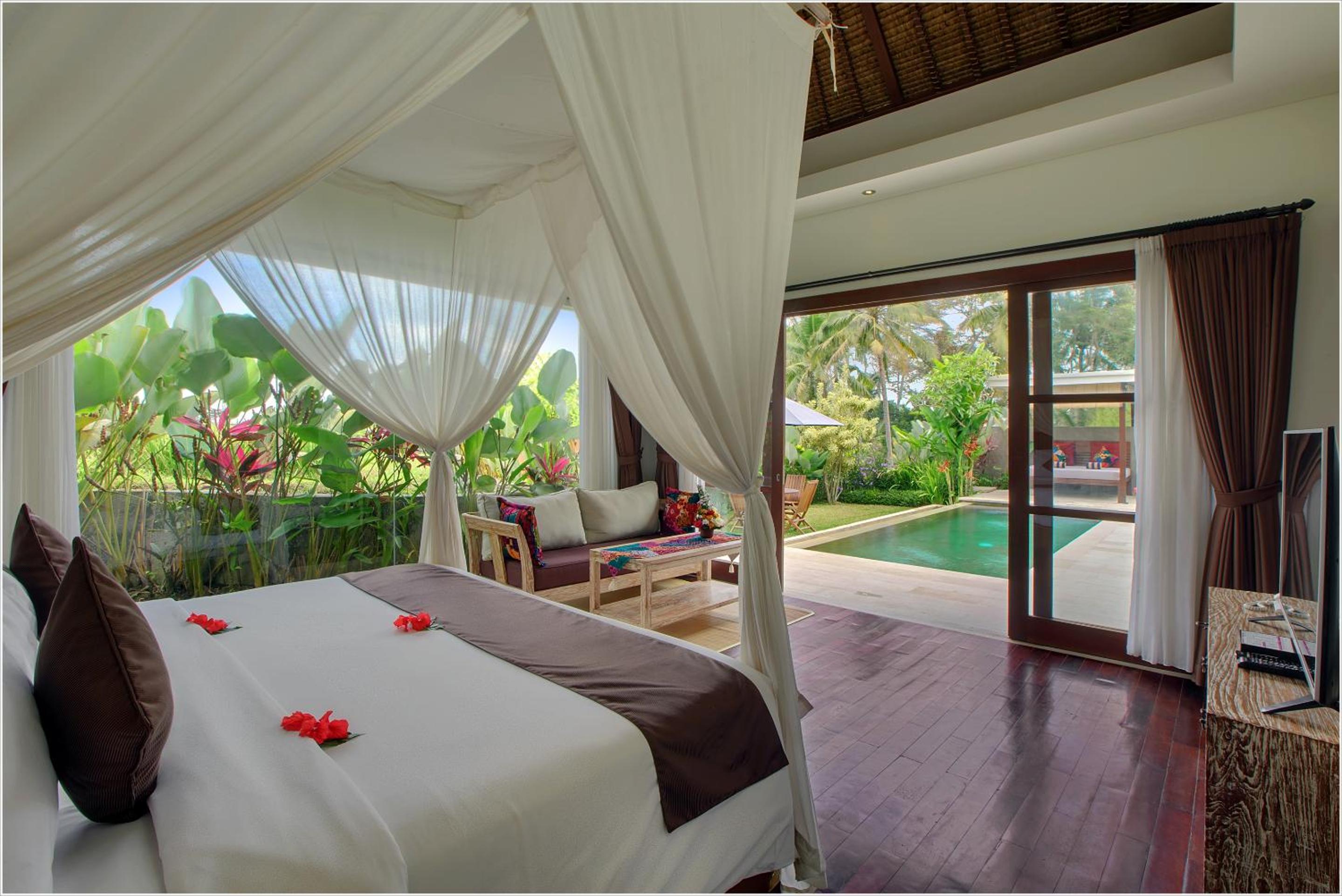 Anusara Luxury Villas
