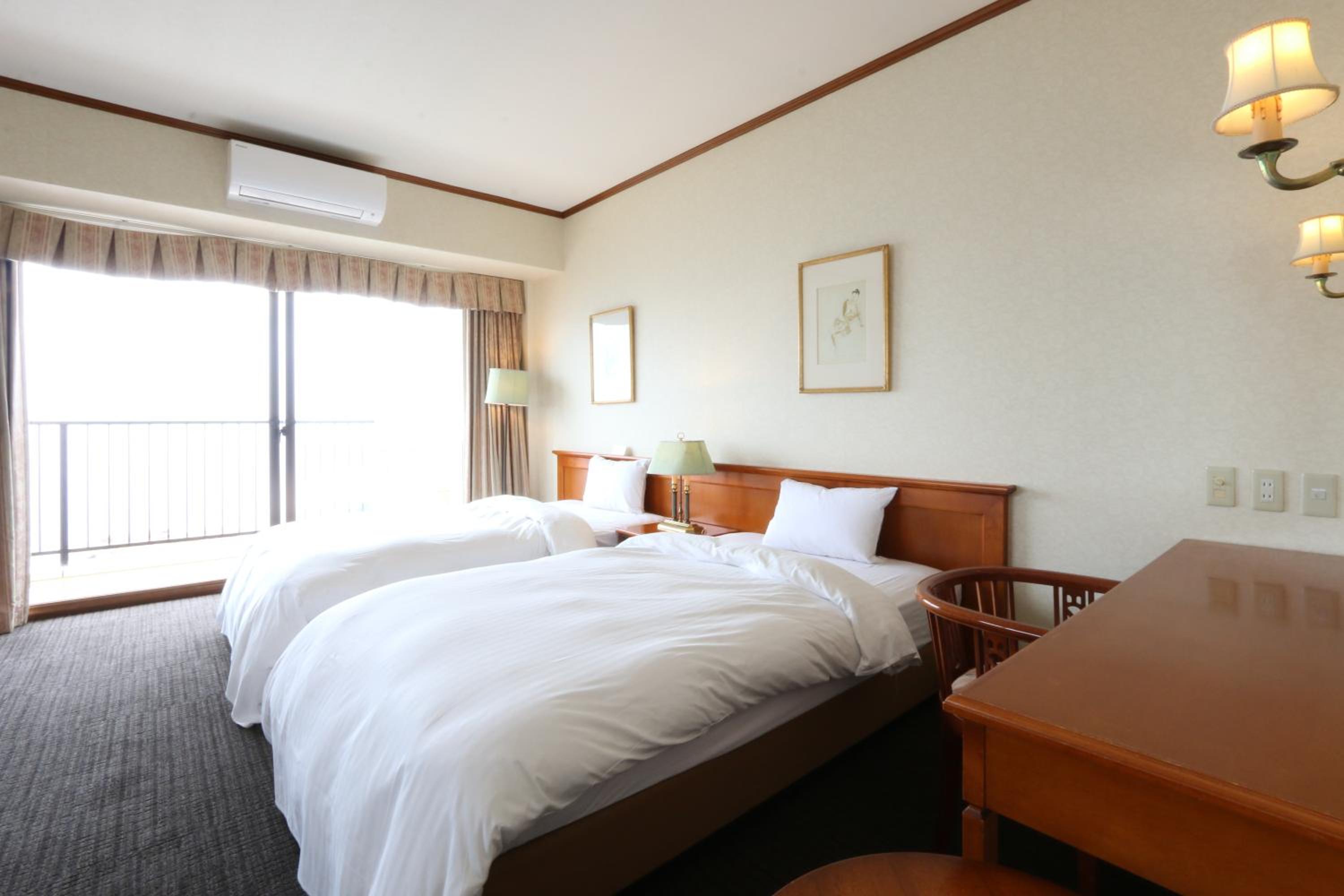 Tsushima Grand Hotel