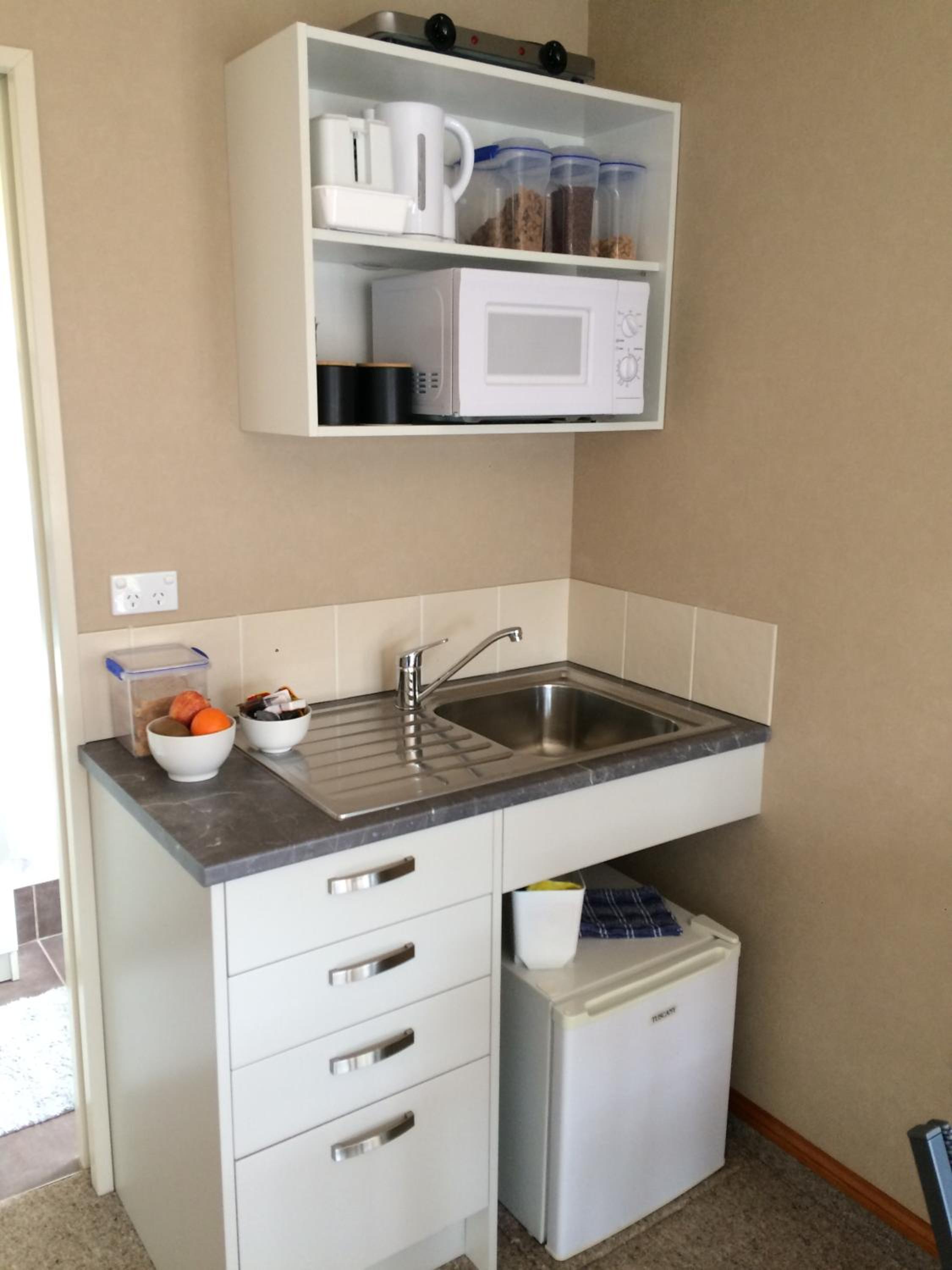 Modern BNB unit with Wifi and Breakfast view 2
