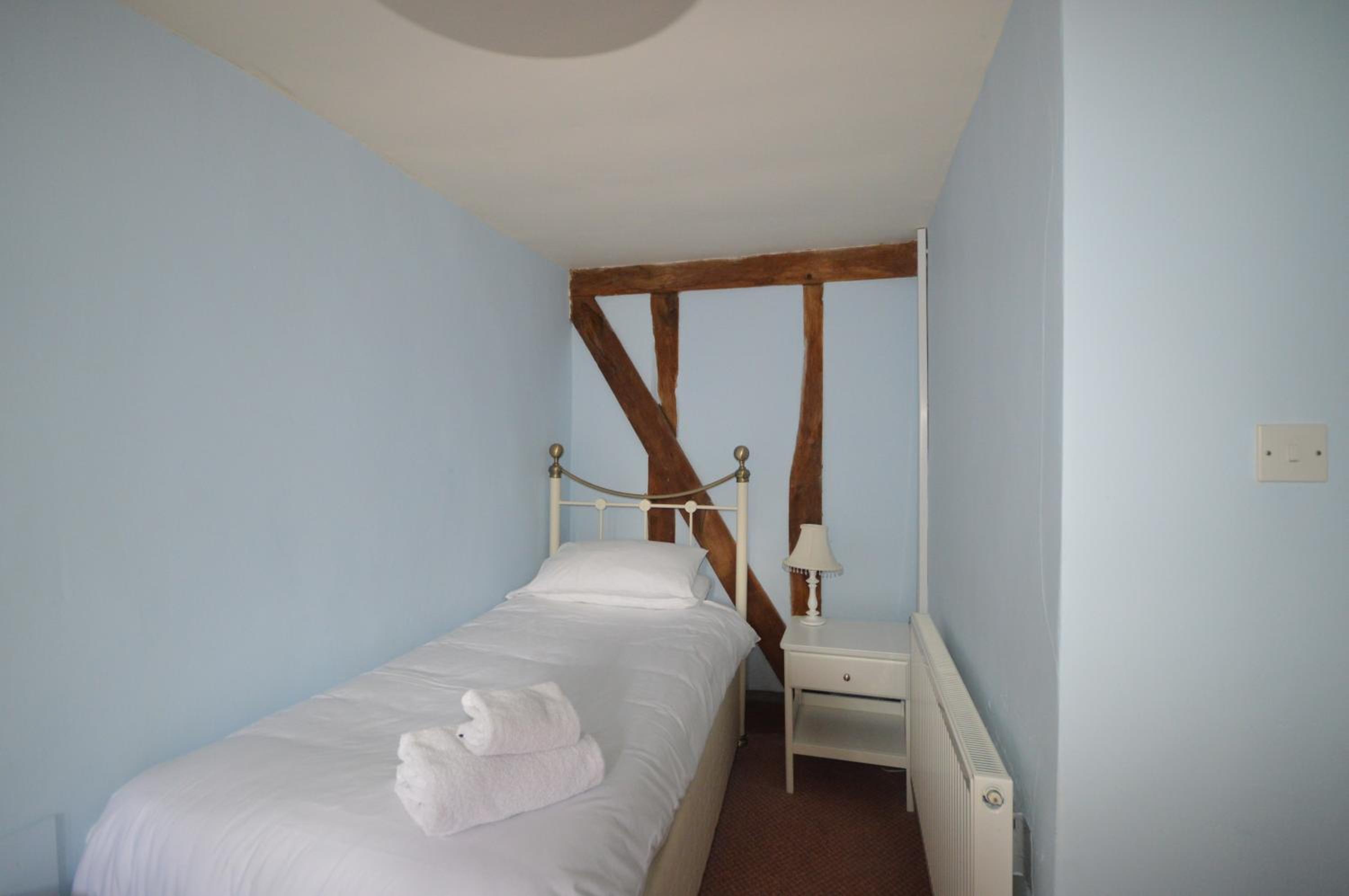 Whitewells Farm Cottages - 7 exceptionally well appointed pet friendly barn conversions set in 10 acres of gardens, fields and woodland suitable from 2 to 