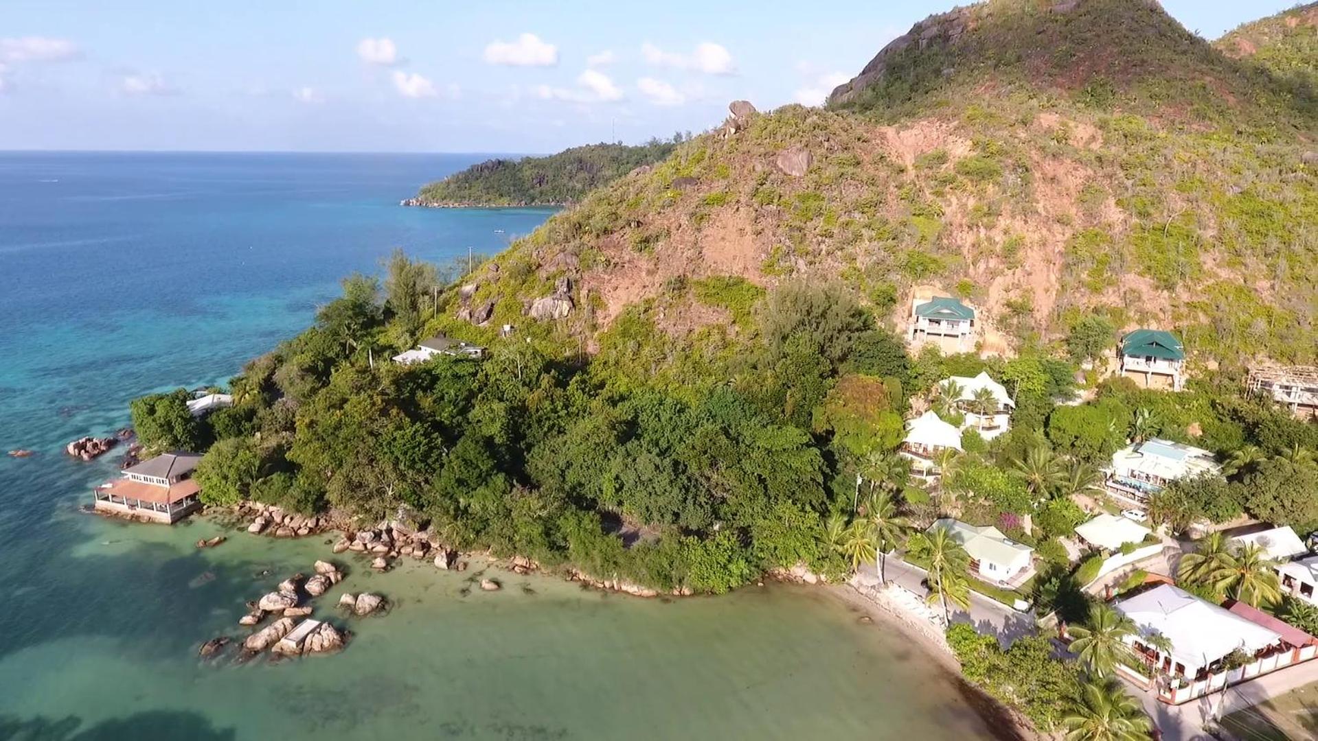 Sea View Lodge
