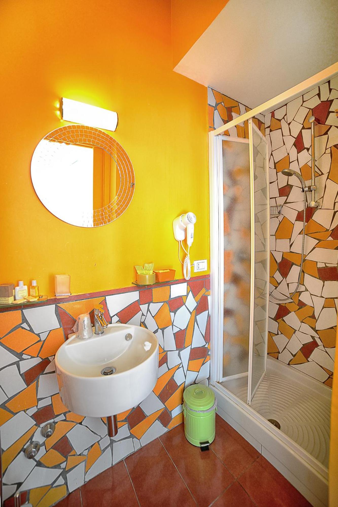 Spaccanapoli Comfort Suites