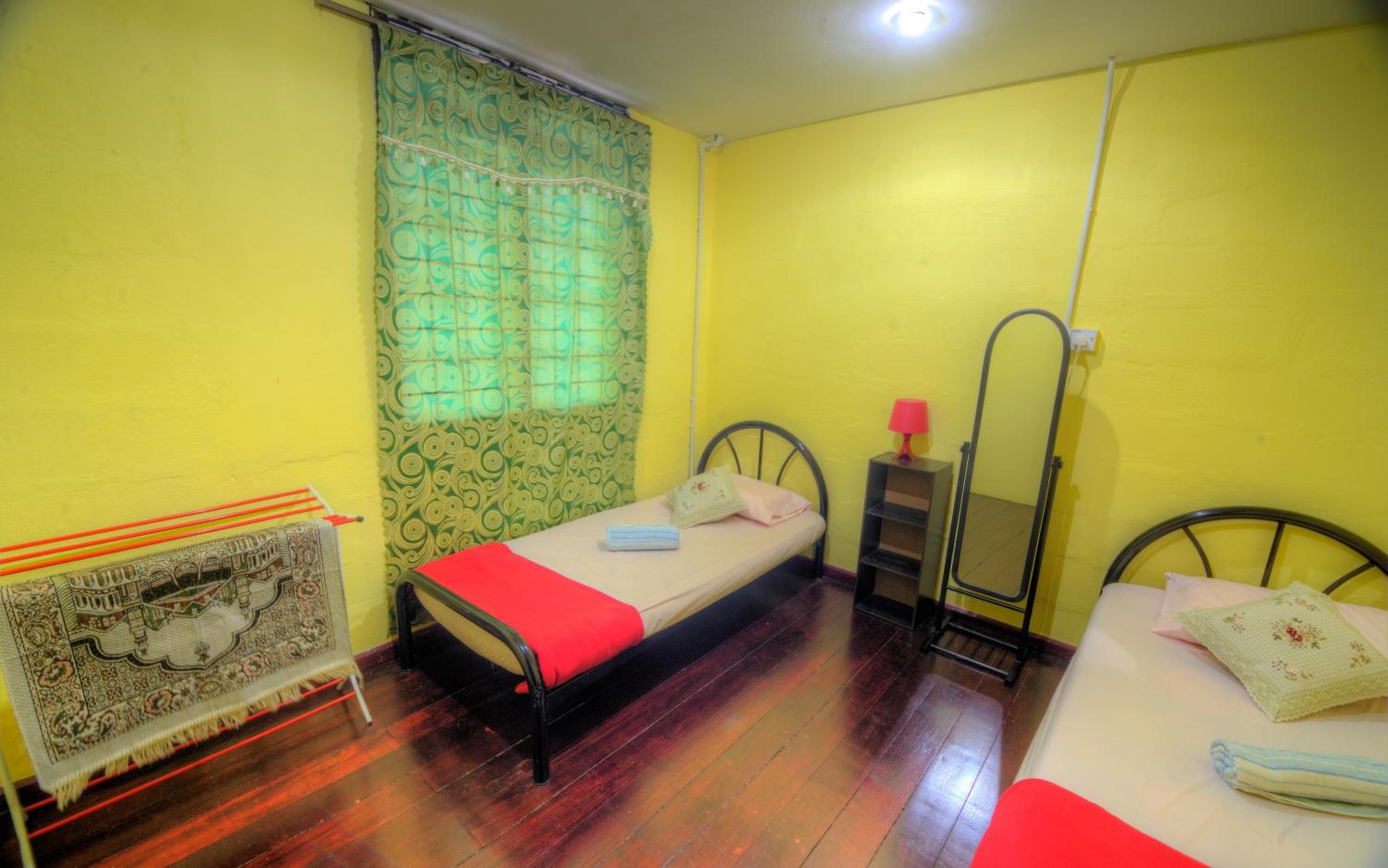 Budget Umi Homestay Kuching photo 2