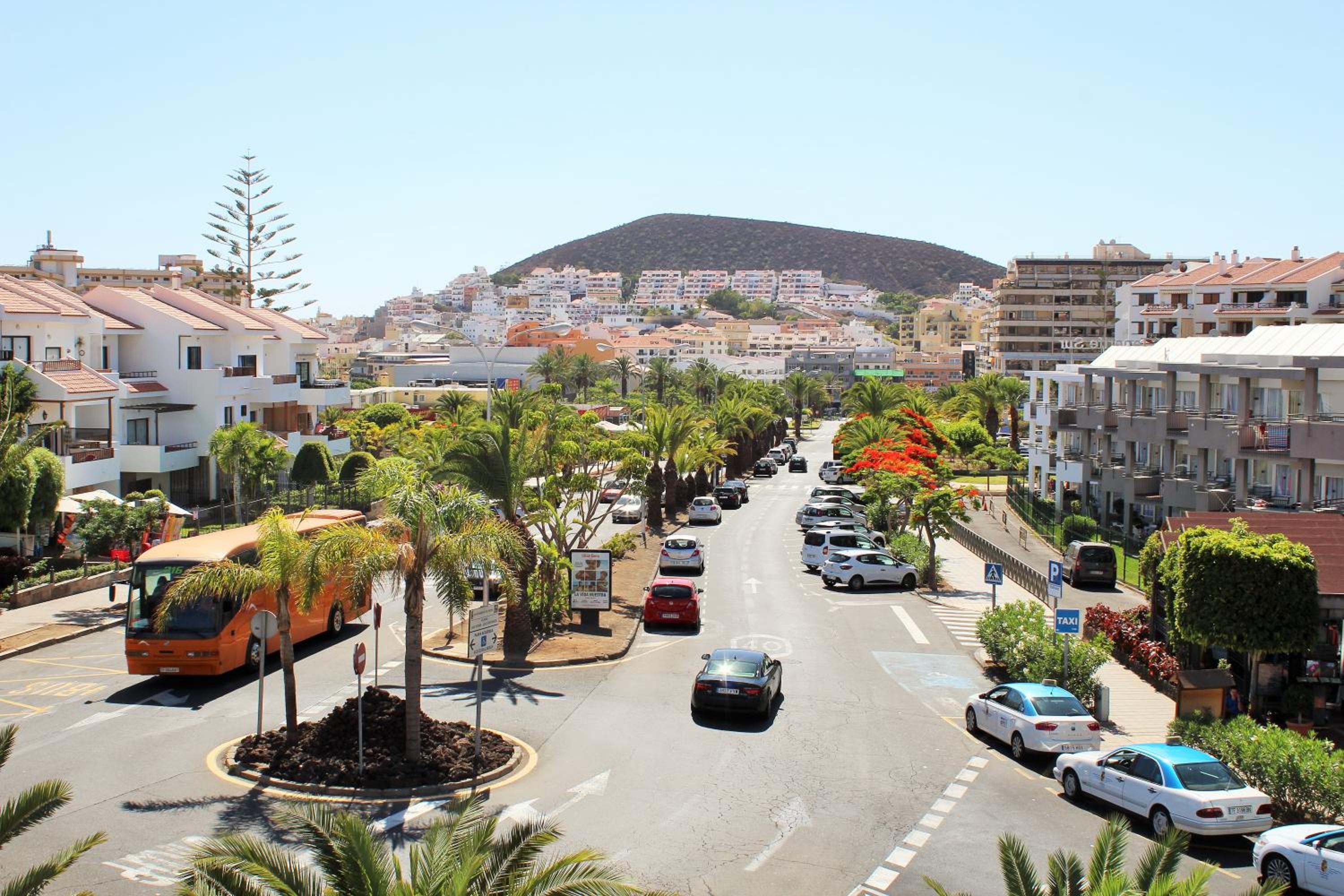 Apartamentos Funchal photo 2