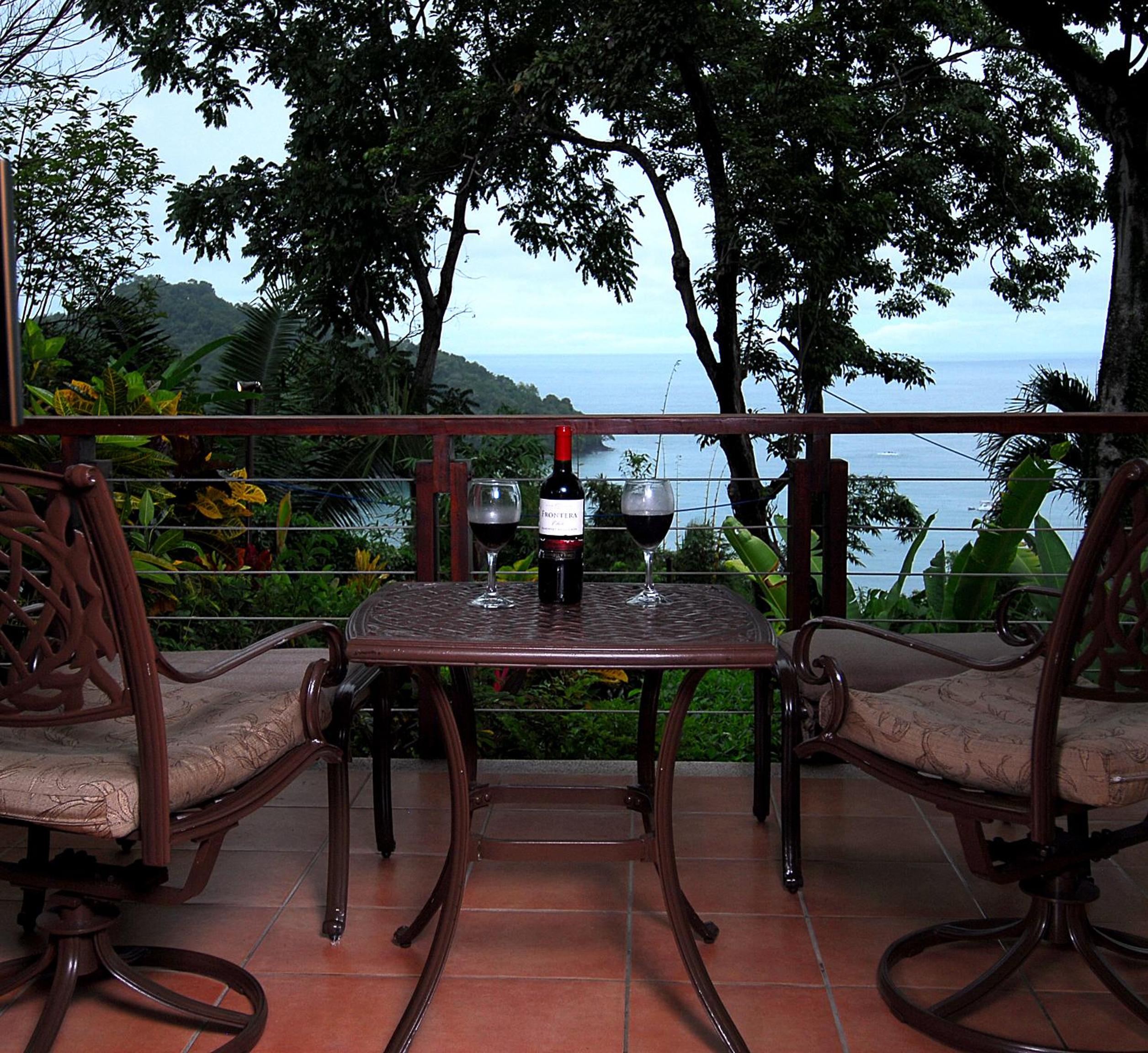 Tulemar Resort