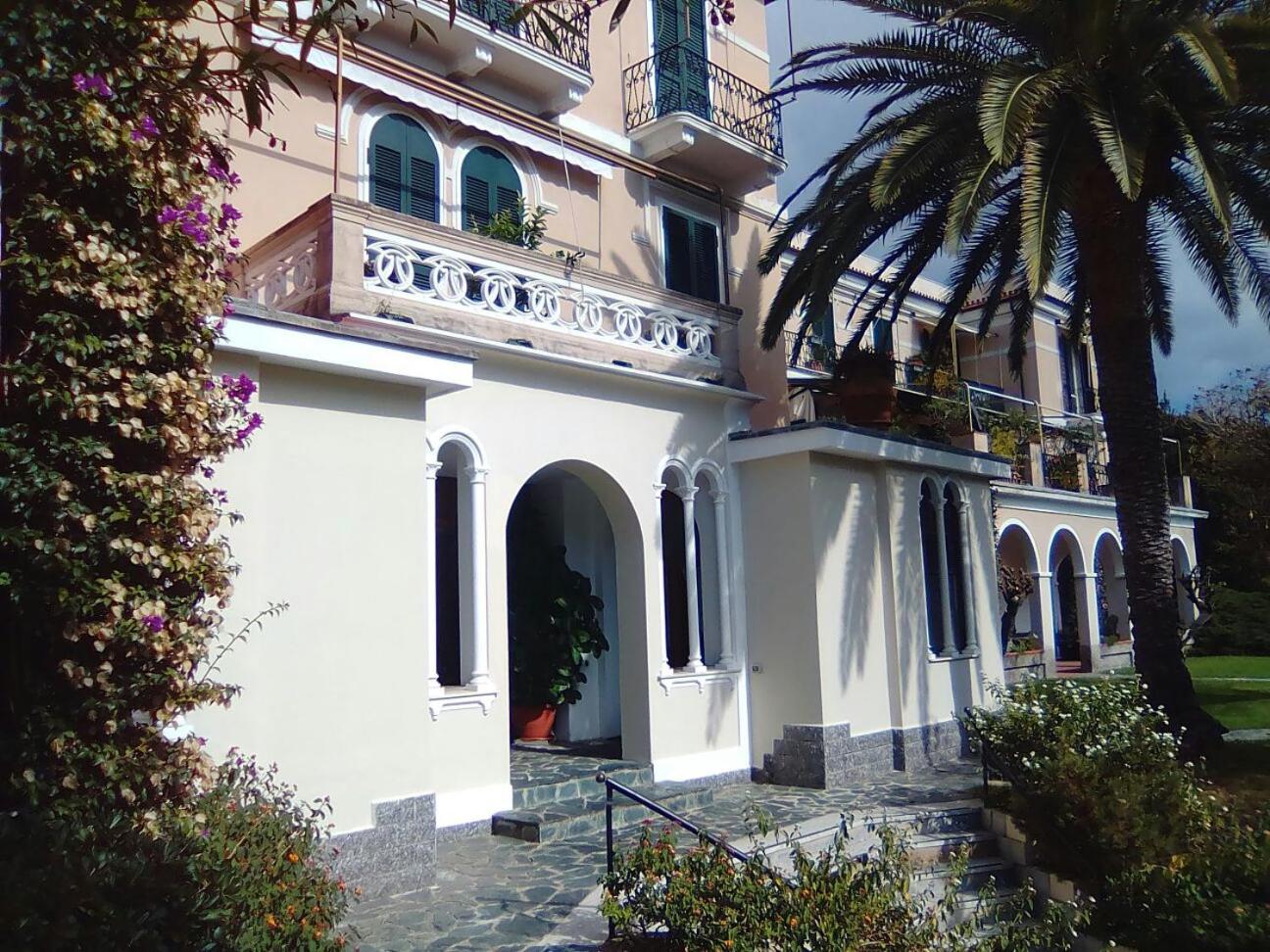 Lorenzo Apartment