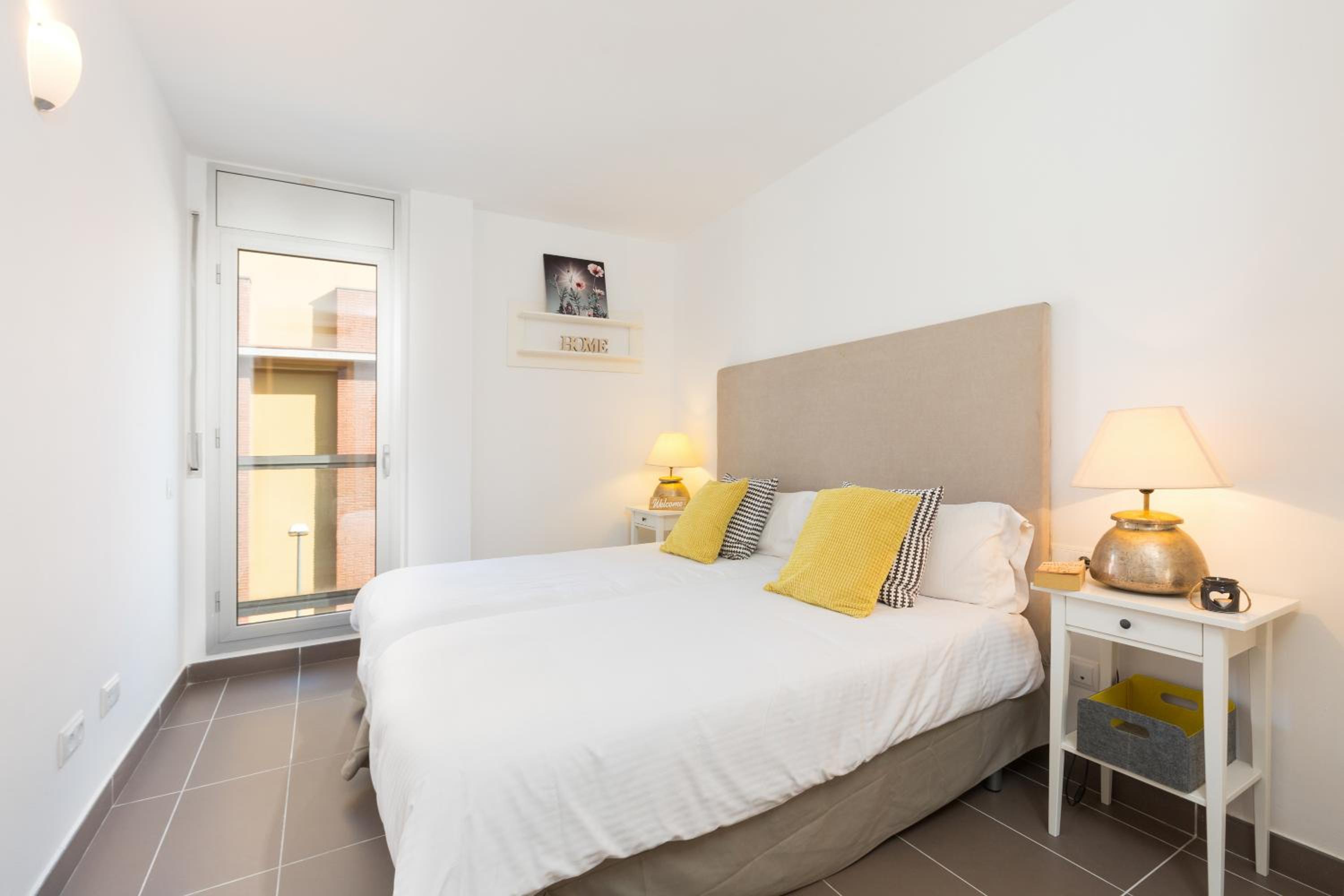 Apartamentos Cornellalux