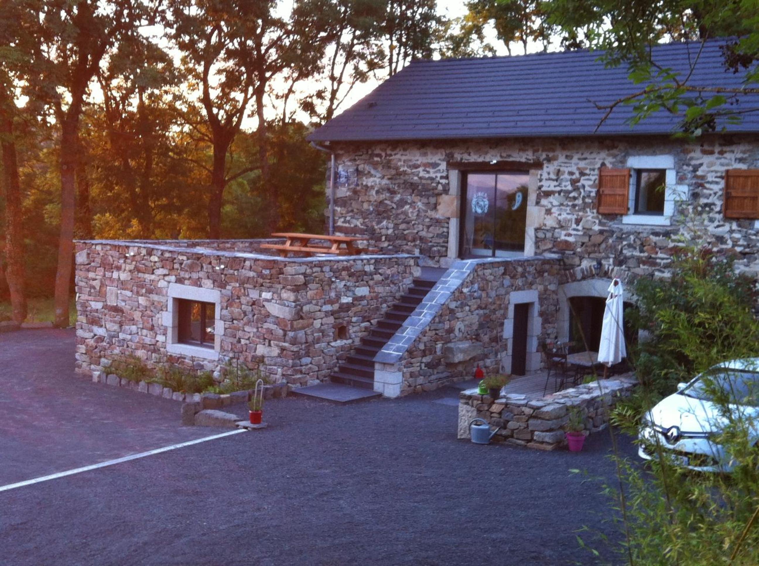 Photo 19
