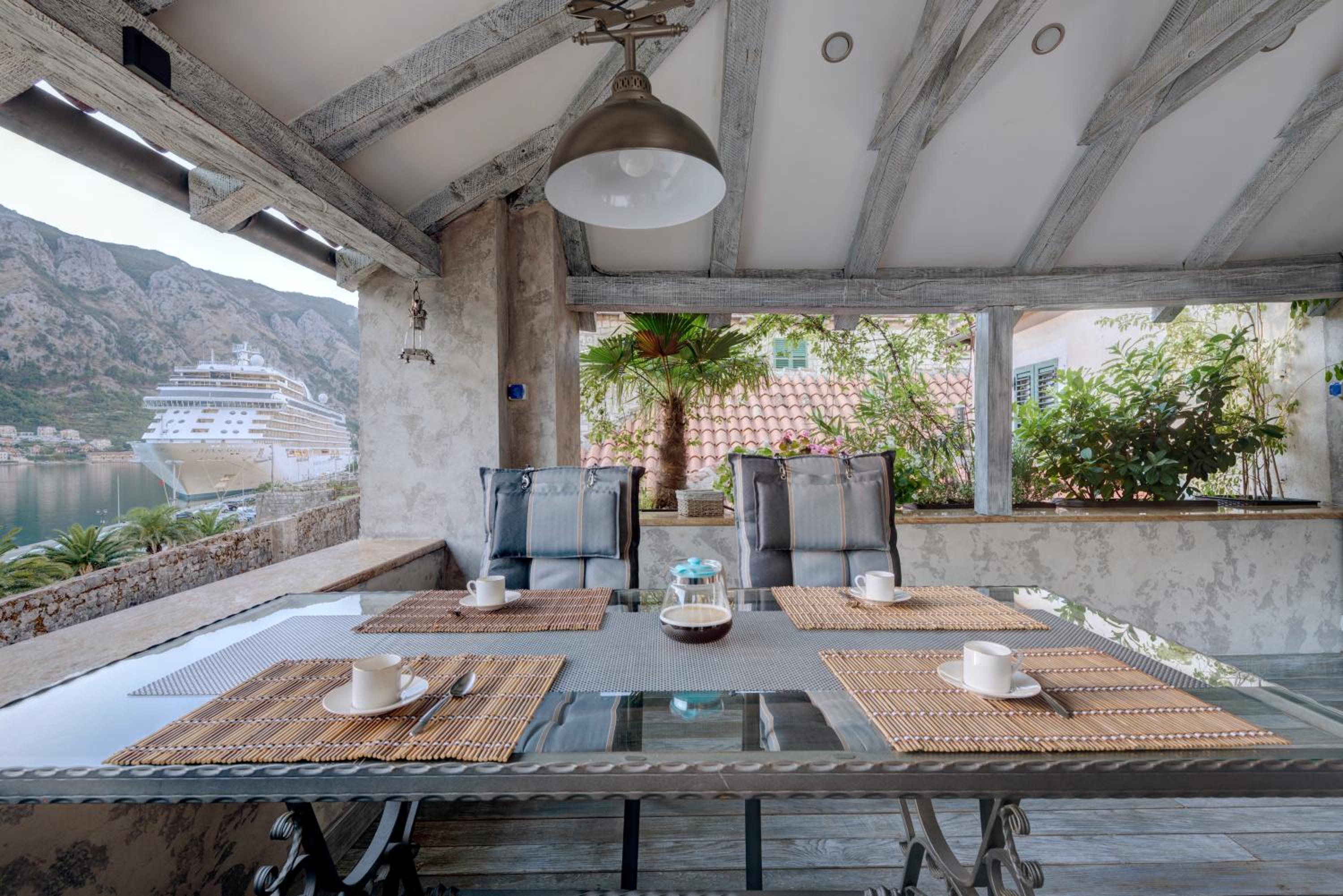 Hotel Kotor old town Palace Bucha - Image 1