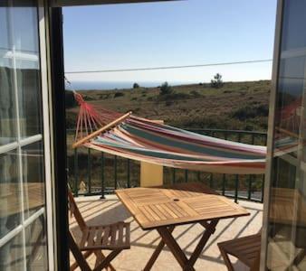 Yellow House Ericeira