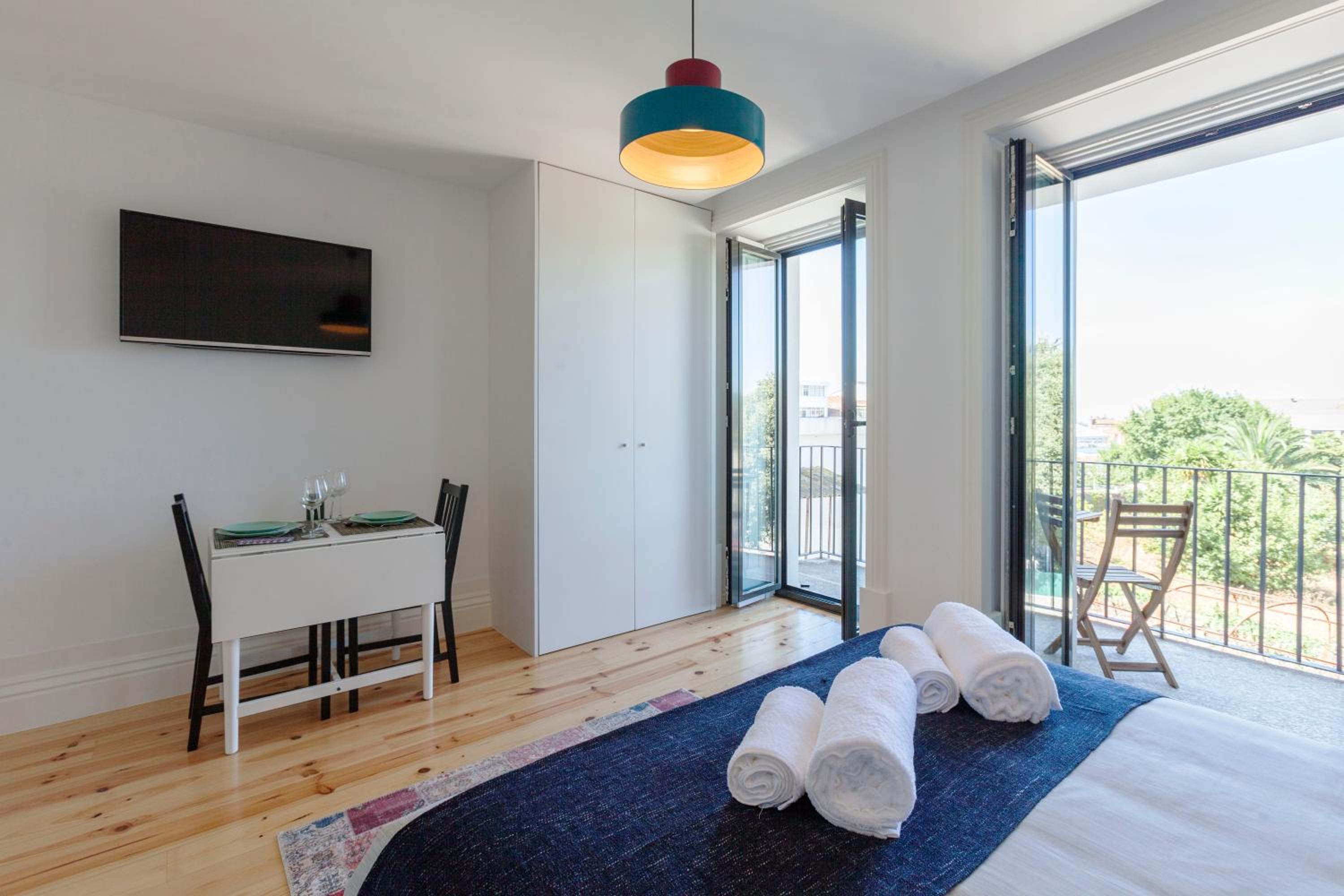 Sunny Home