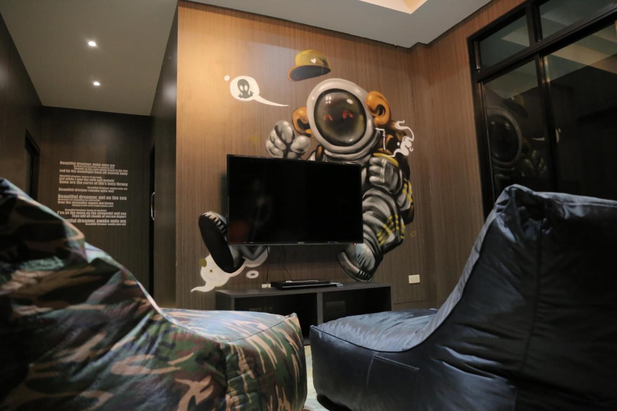 Sleep Walker Poshtel