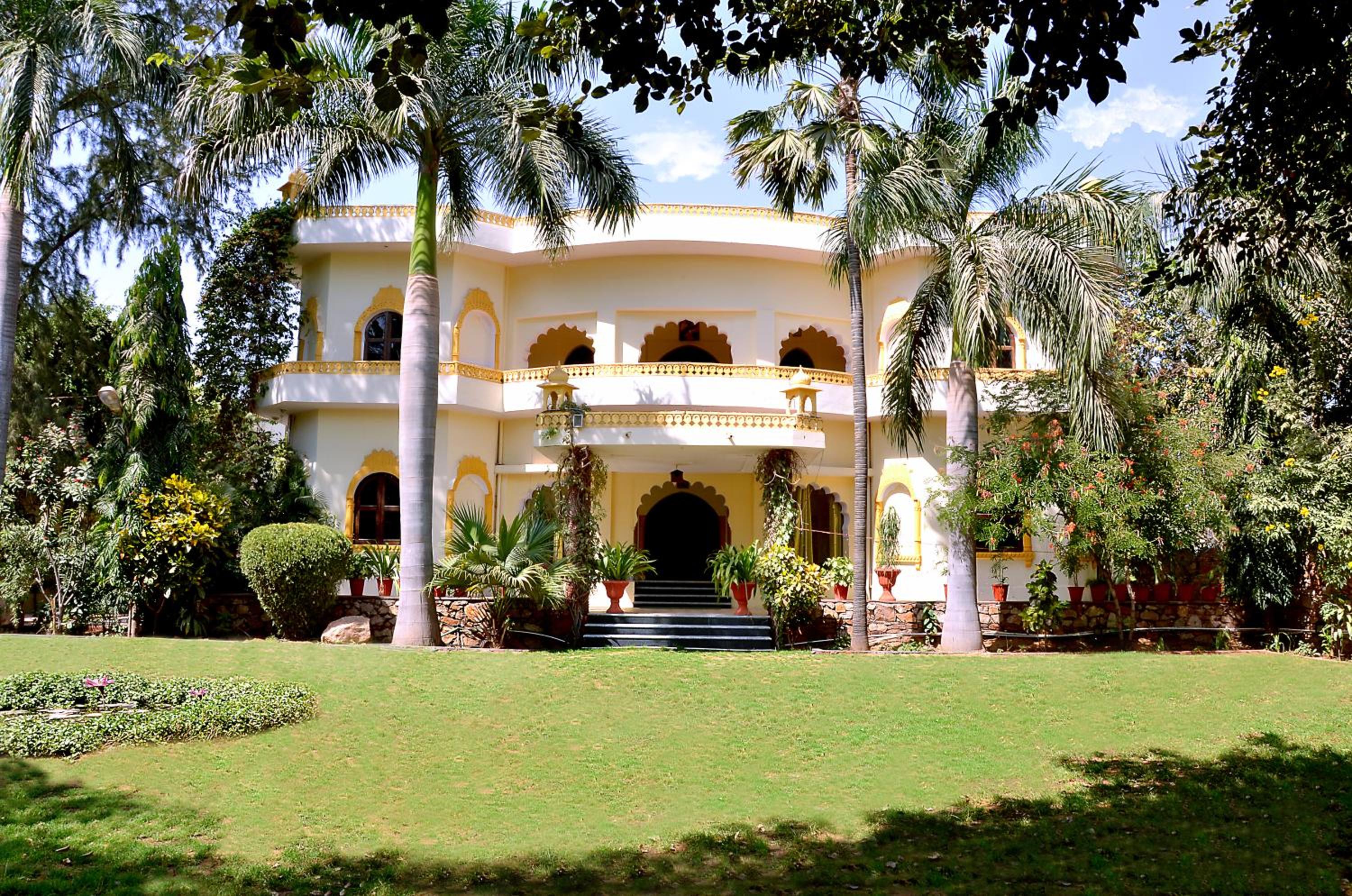 Raj Palace Resort