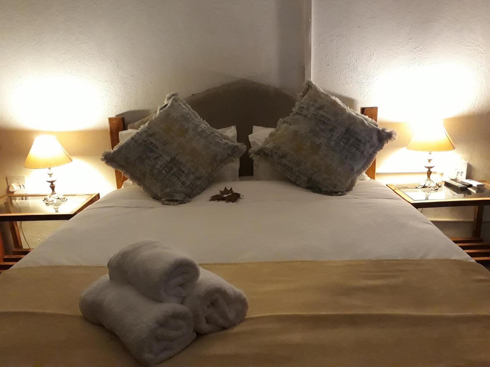 Autumn Breeze Manor Guest House