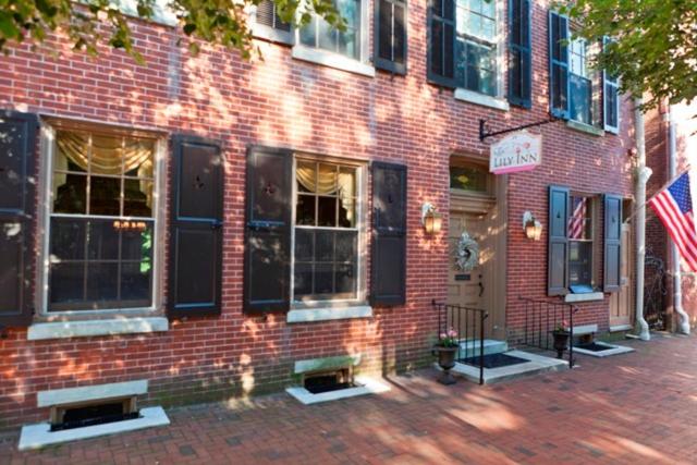 Hotel The Lily Inn - Burlington - Image 1