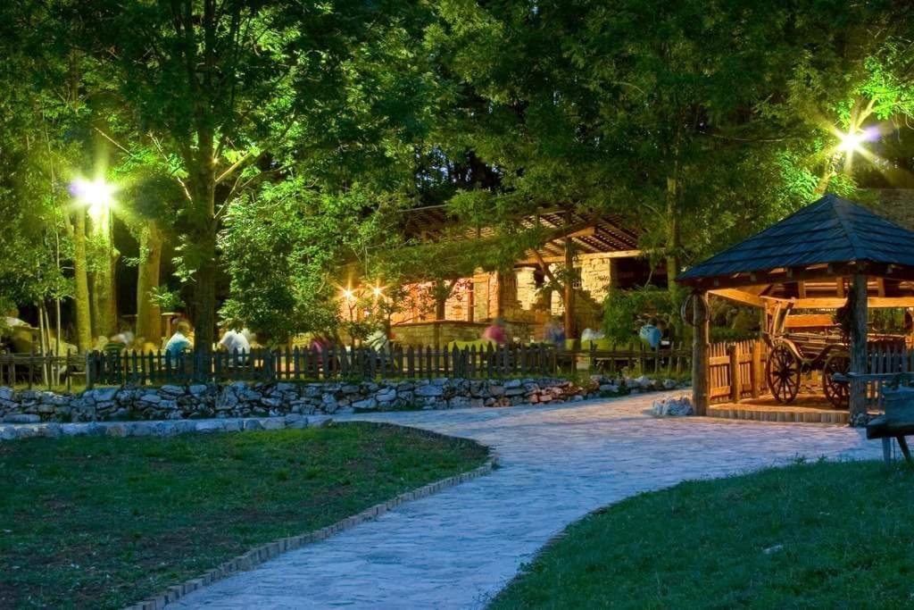 Farm Stay Čardaklije