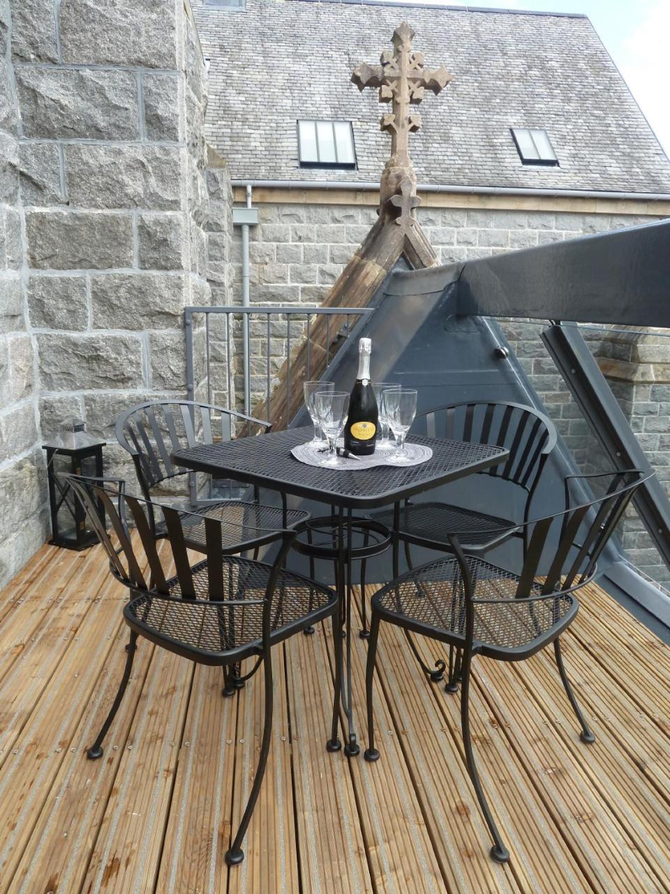 Lovat Loch Ness Apartment with private roof terrace view 4