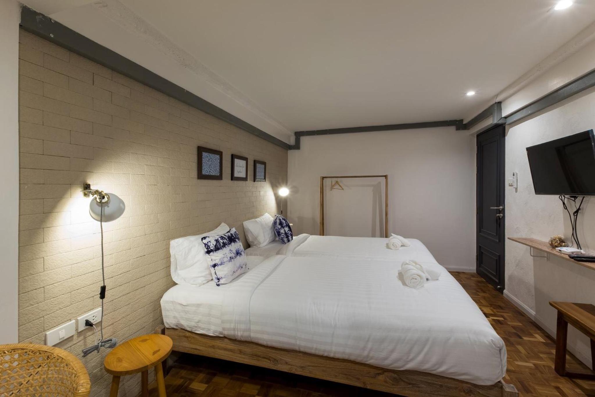 18 In Town Homestay