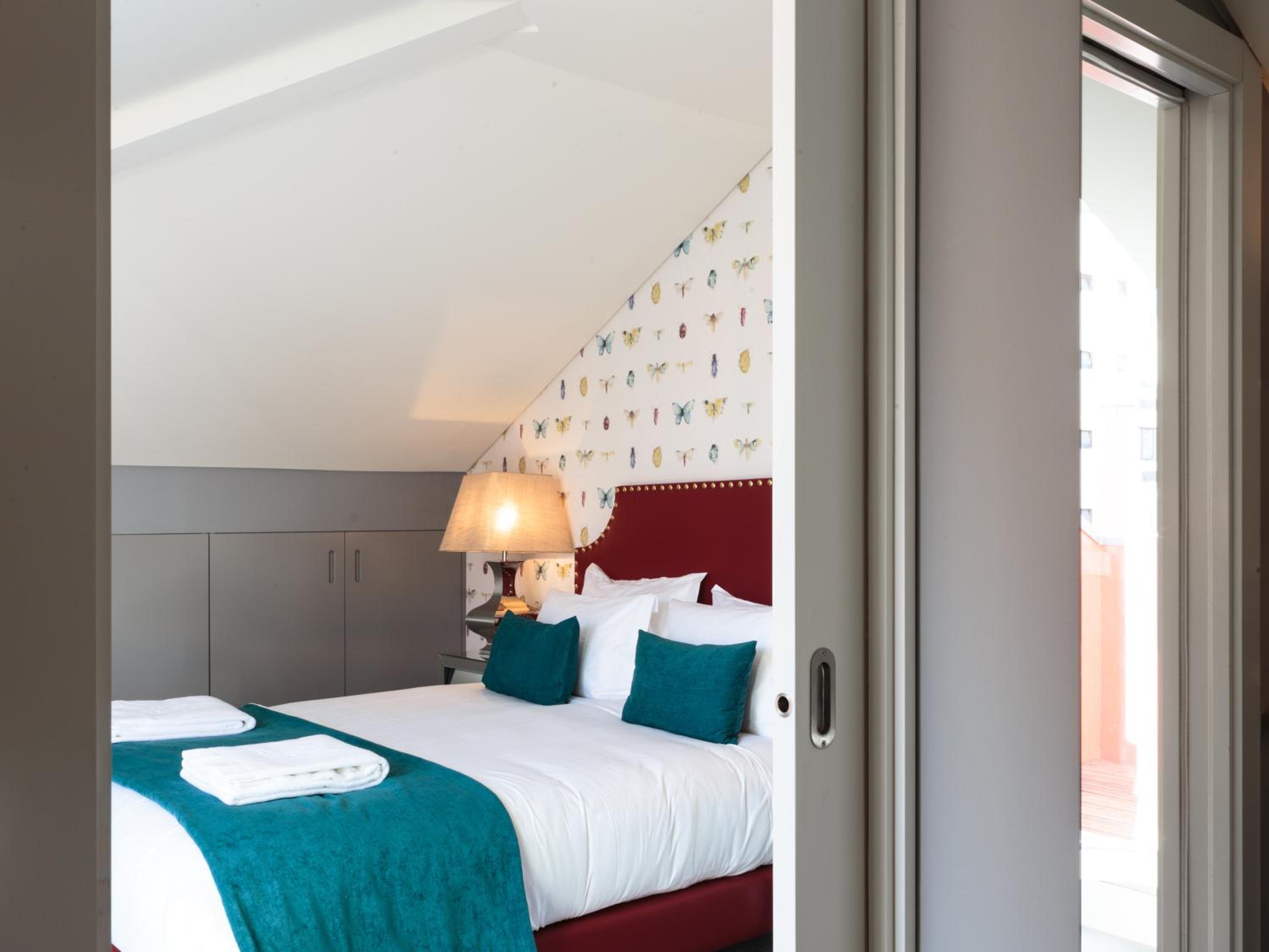 Dear Lisbon - Gallery House
