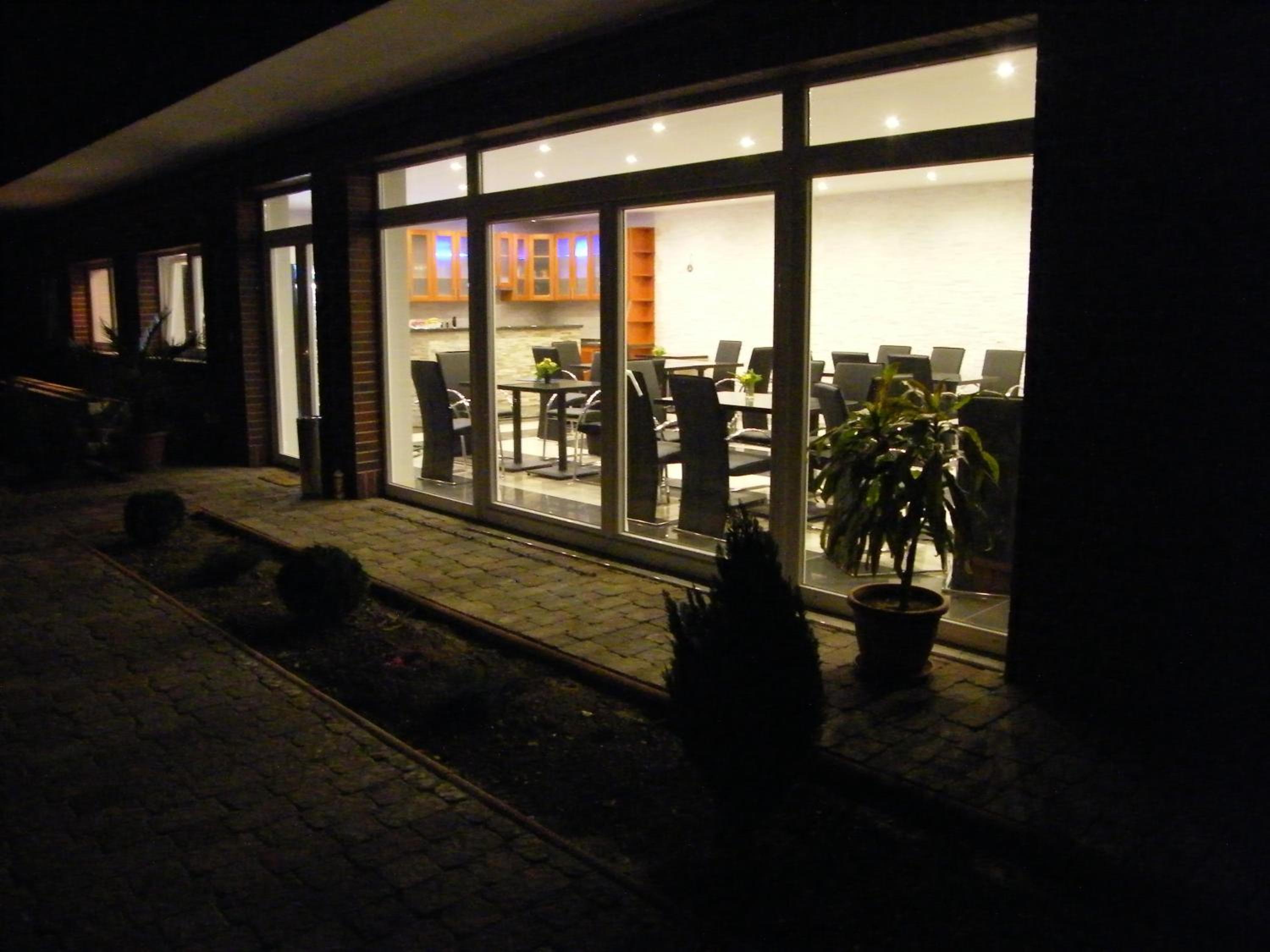Photo 52