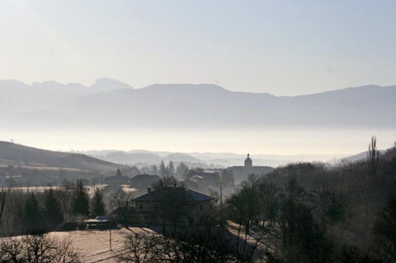 Gîte La Grange Du Haut view 4