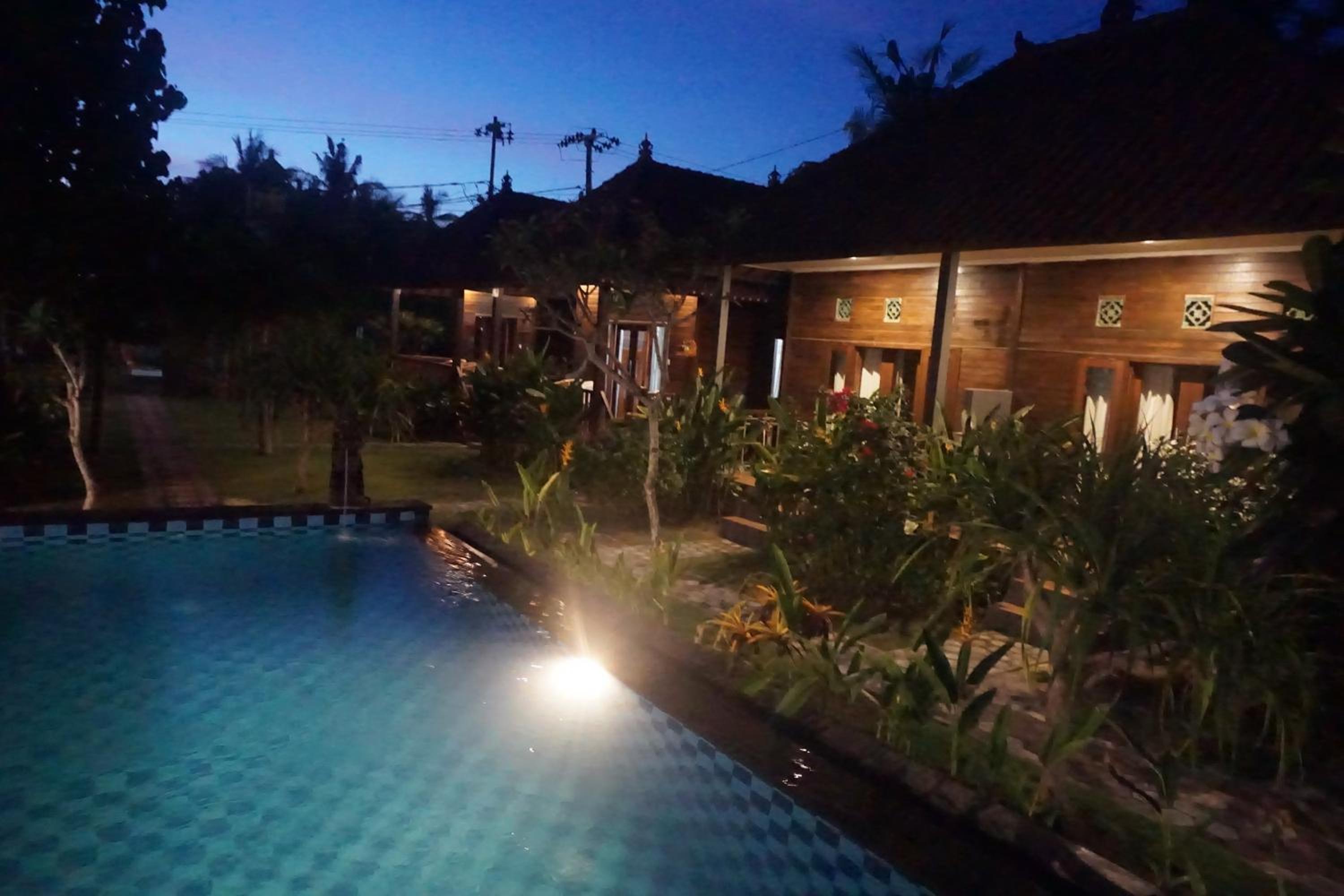 Nyoman Guesthouse and Grill