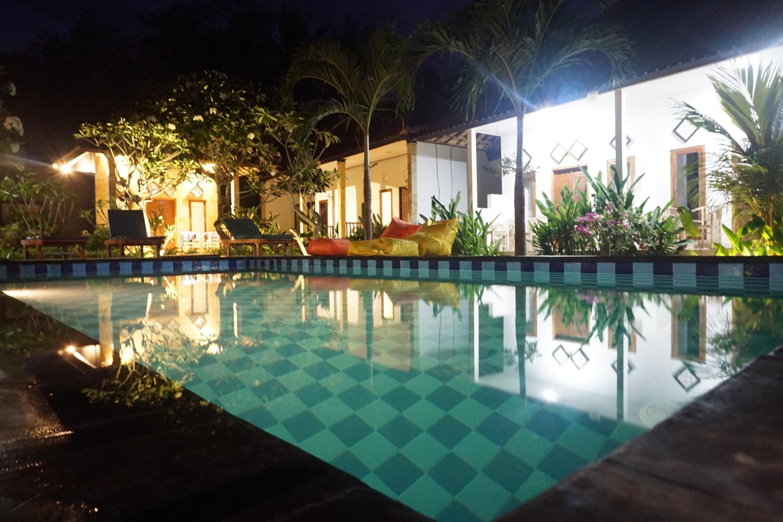 Nyoman Guesthouse and Grill