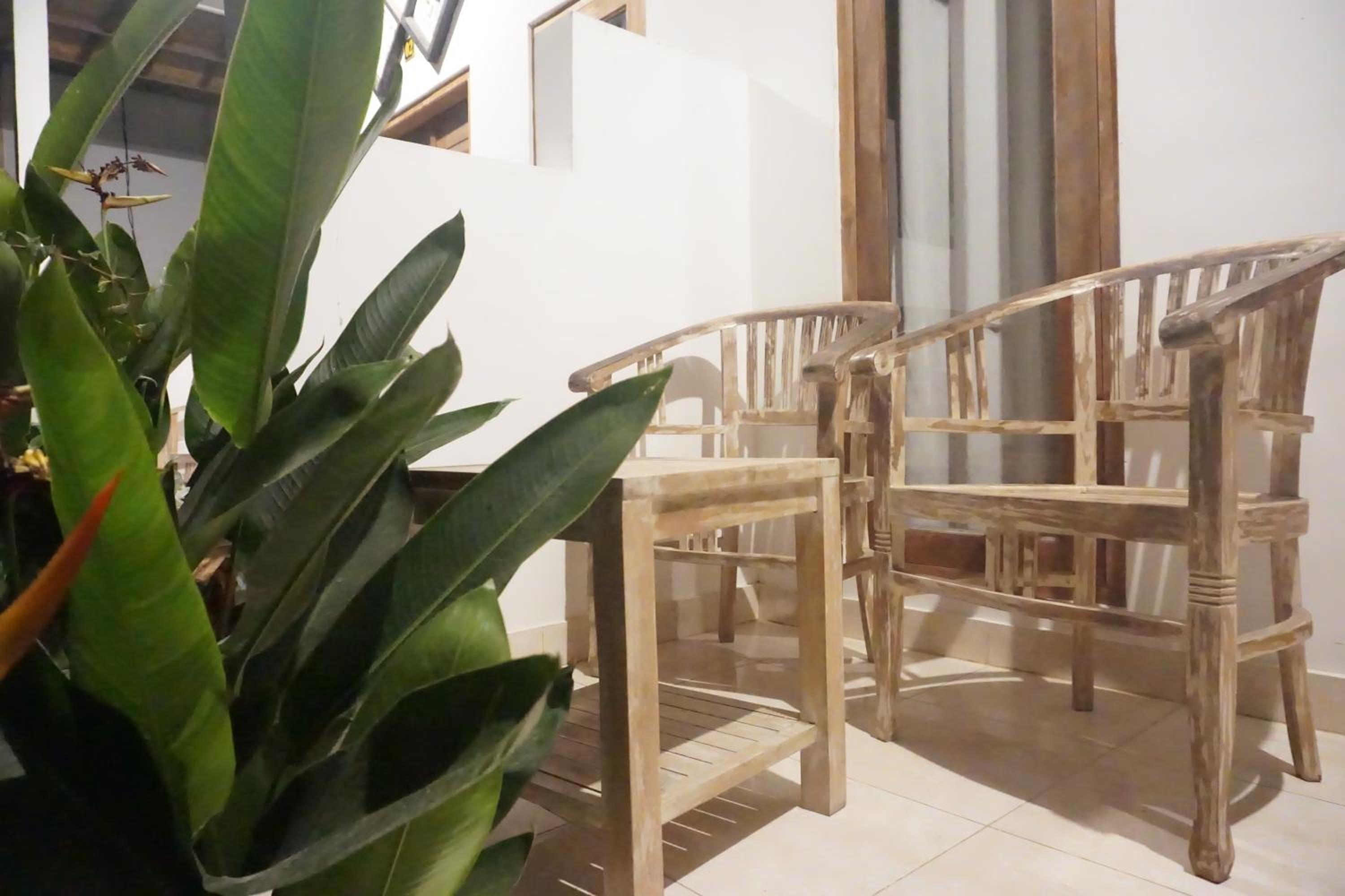 Nyoman Guesthouse and Grill