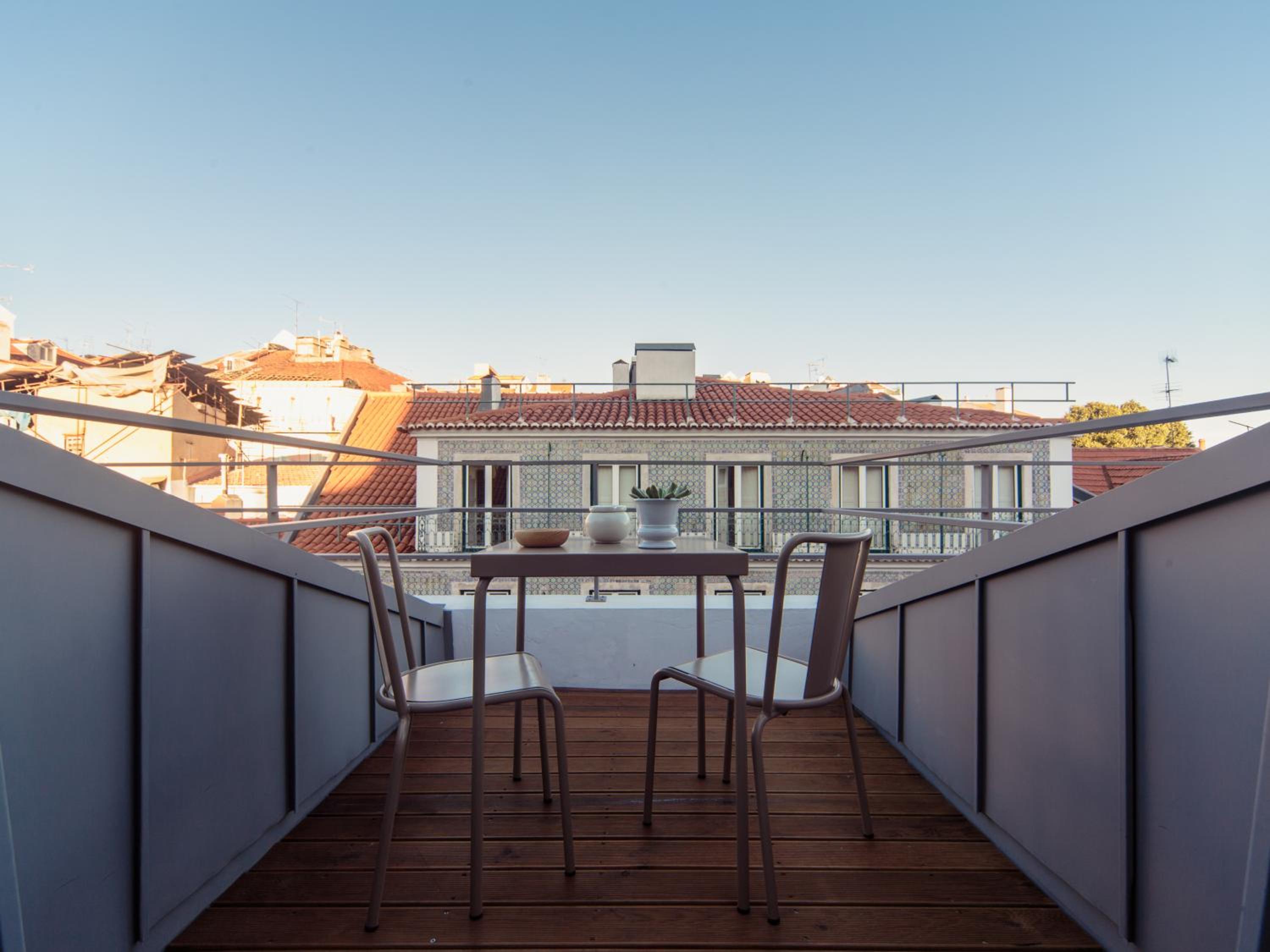 Dear Lisbon - Gallery House
