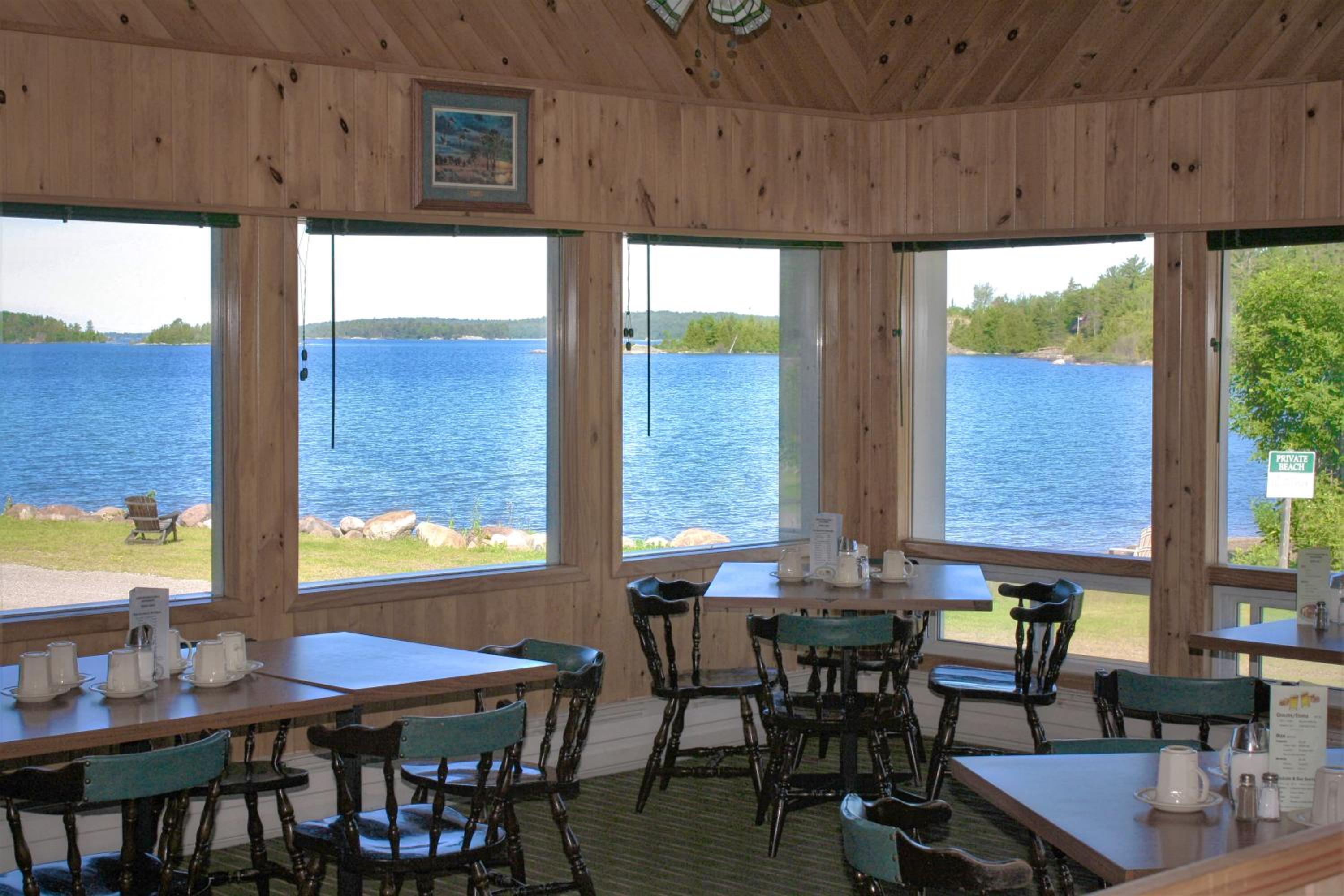 Carolyn Beach Inn