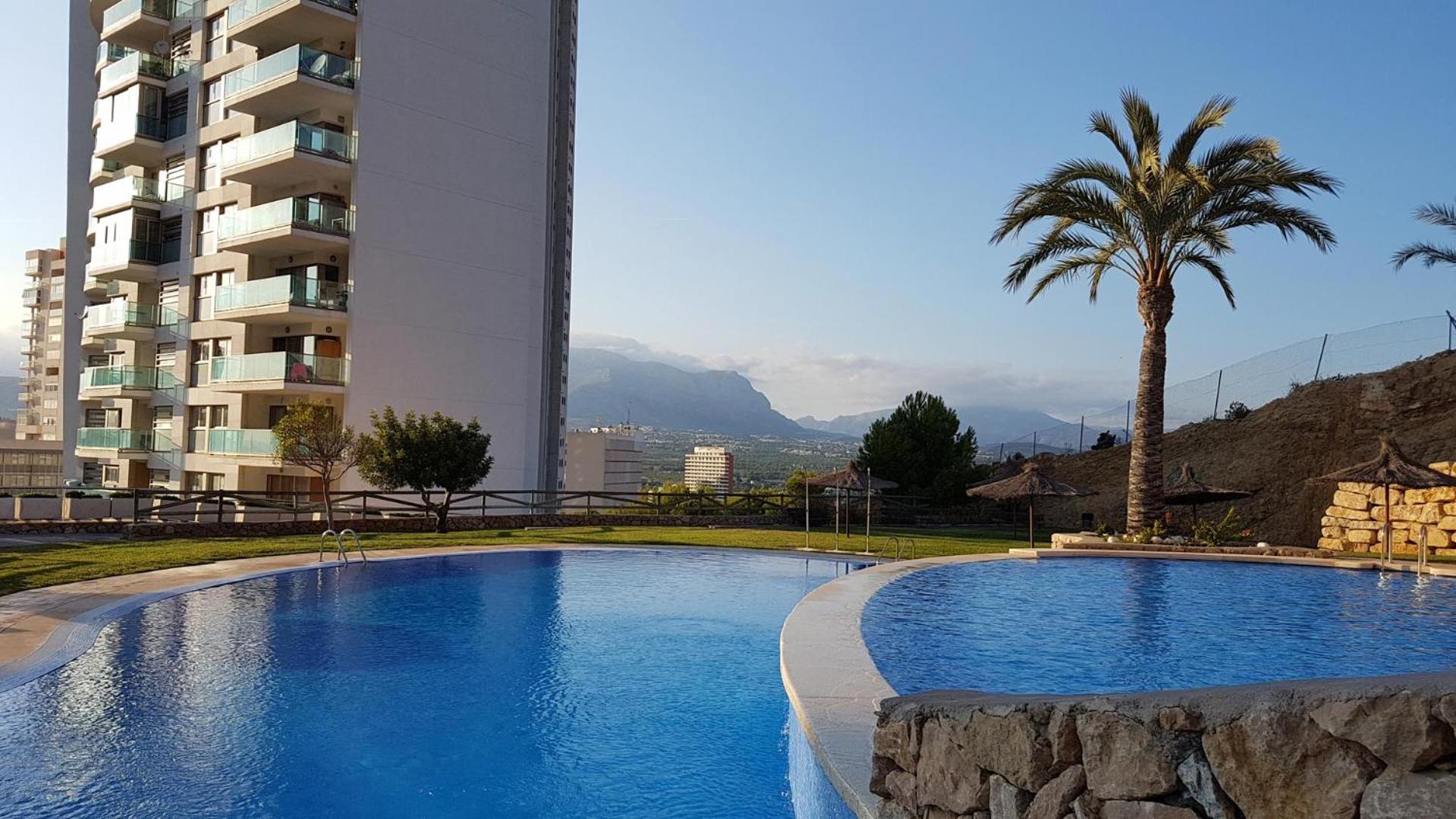 Floor 29 - Two-bedroom apartment with Sea Views