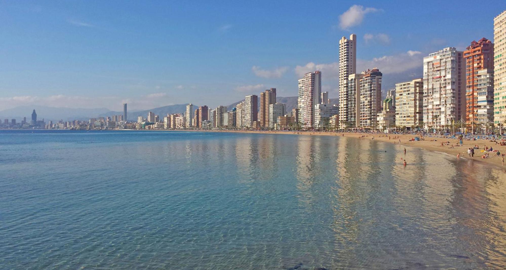 Floor 29 - Two-bedroom apartment with Sea Views