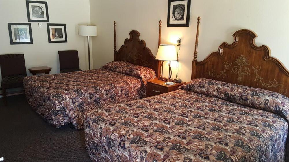 Twin Falls Vacations - Amber Inn Motel - Property Image 3